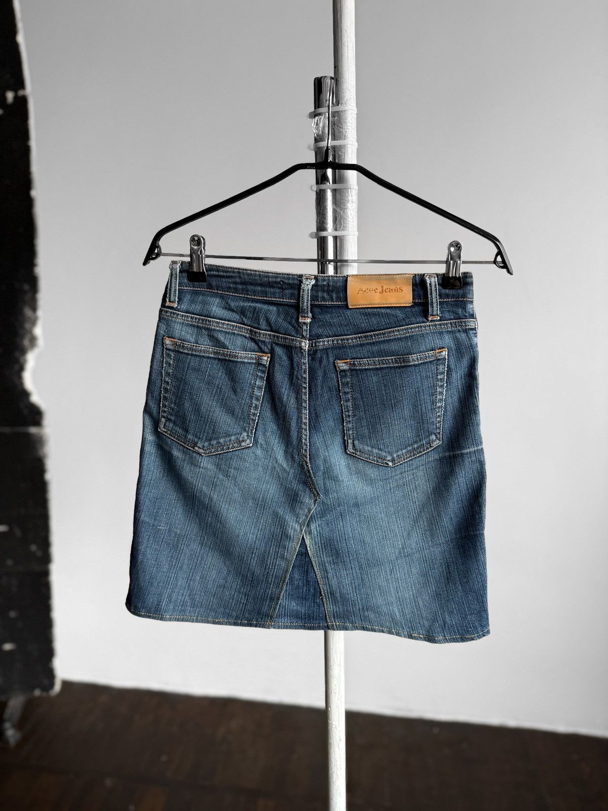 Acne Studios Acne Jeans Women Vintage Denim Mini Jean Skirt Blue Low Rise Size 28" / US 6 / IT 42 - 3 Thumbnail