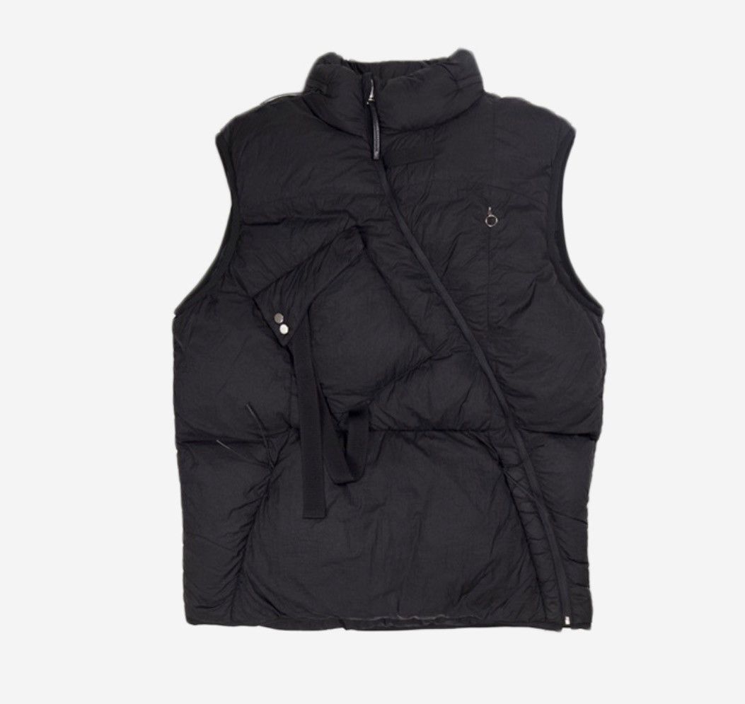 1017 ALYX 9SM 1017 ALYX 9SM ASYMMETRIC PUFFER VEST Size US M / EU 48-50 / 2 - 1 Thumbnail