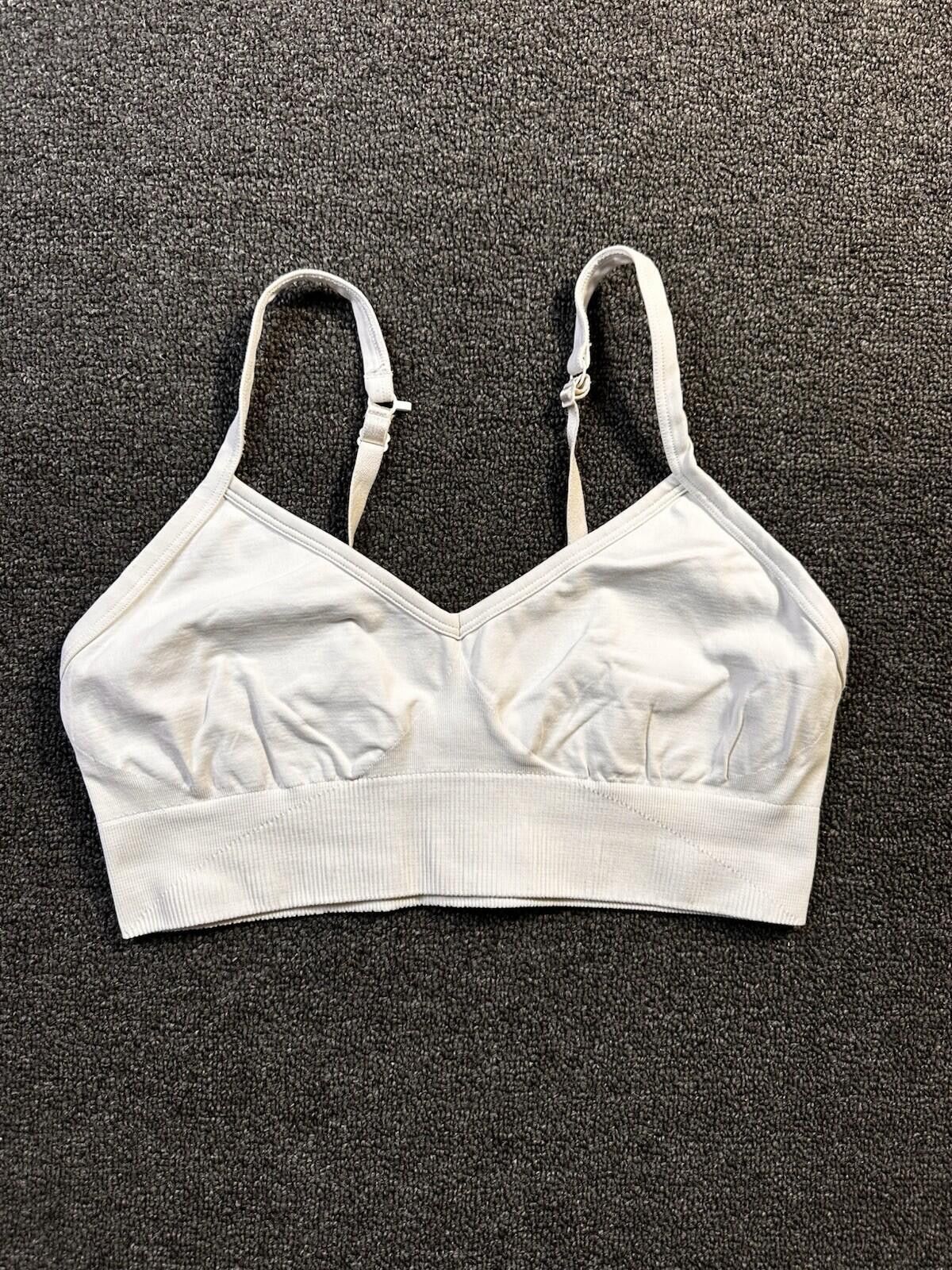 Lululemon Lululemon White Ebb to Street Bra C/D (no pads) Sz 10 Size ONE SIZE - 1 Thumbnail