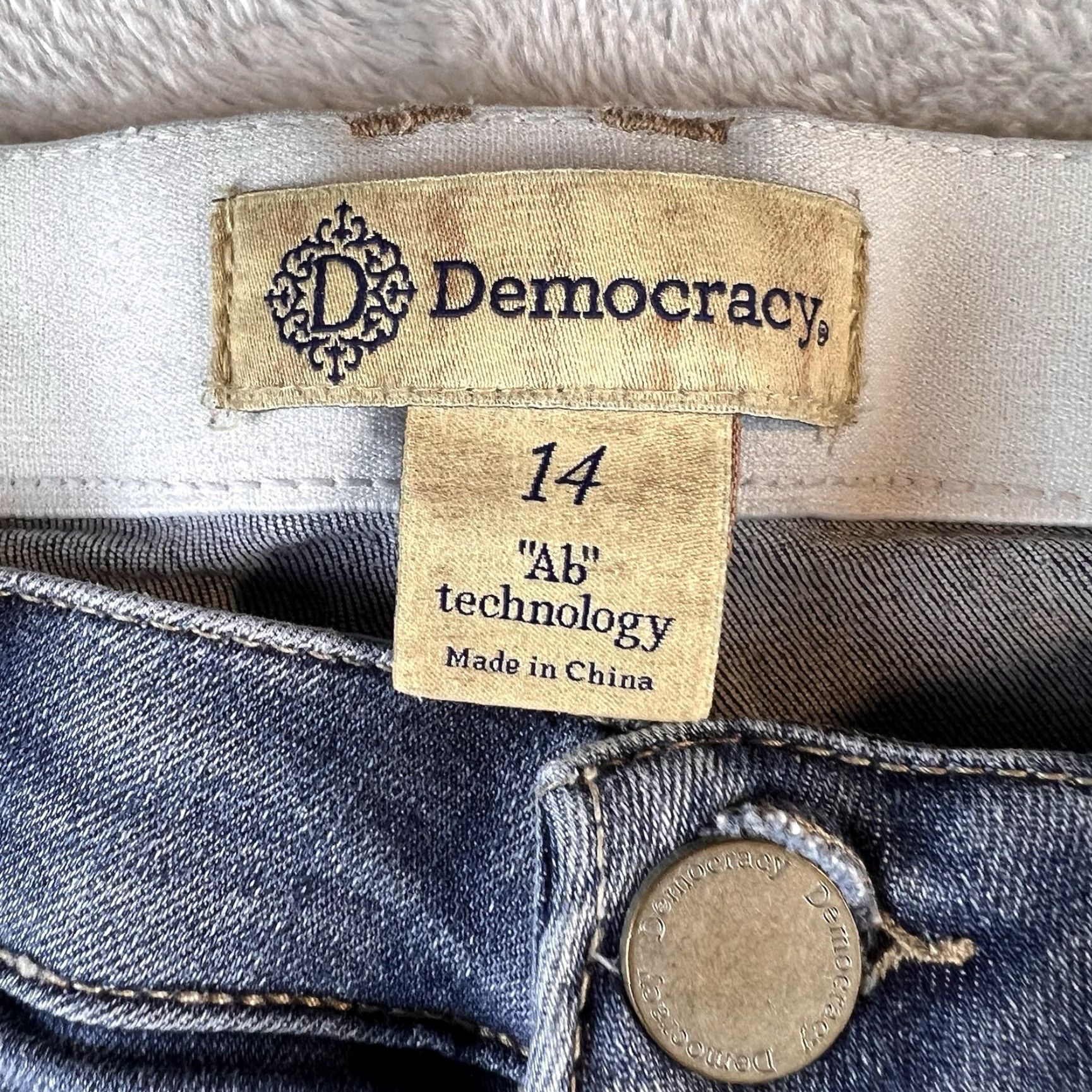 Vintage Democracy Jeans Womens 14 Skinny Jeans Distressed Denim Blue 32x27 Mid Rise Raw Hem Pockets - Regular Women Size 36" / US 14 / IT 50 - 3 Thumbnail