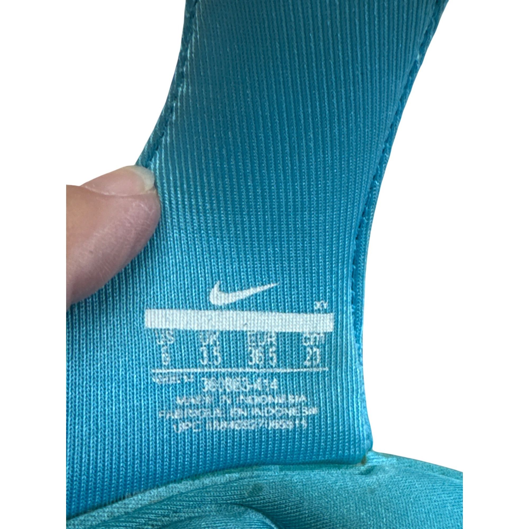 Nike Nike Womens Blue/Green Slide-On Sandals Shoes Size 6 SKU 828 Size US 6 / IT 36 - 11 Thumbnail