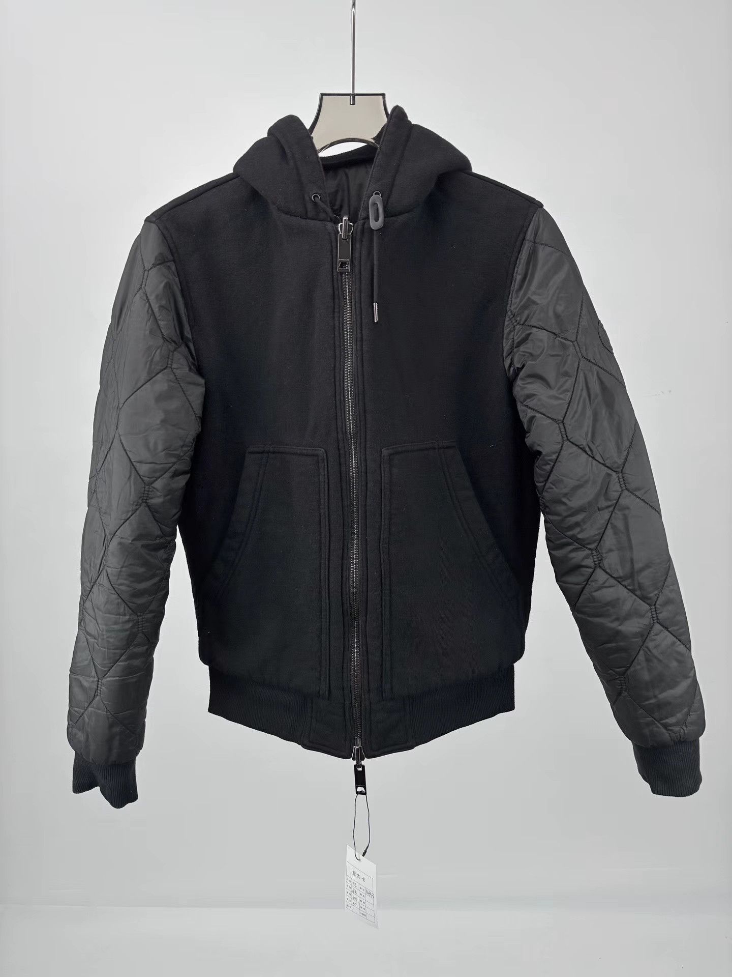 Burberry BURBERRY Diamond Quilted Reversible Padded Coat Size US XS / EU 42 / 0 - 3 Thumbnail
