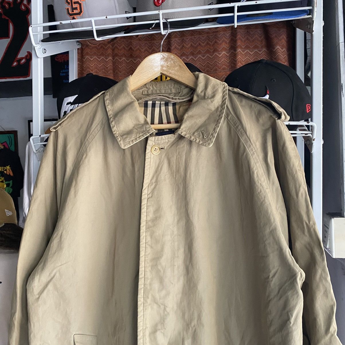 Burberry VINTAGE BURBERRY MARUZEN TOKYO Nova Check Trench Coat Beige Size US L / EU 52-54 / 3 - 4 Thumbnail