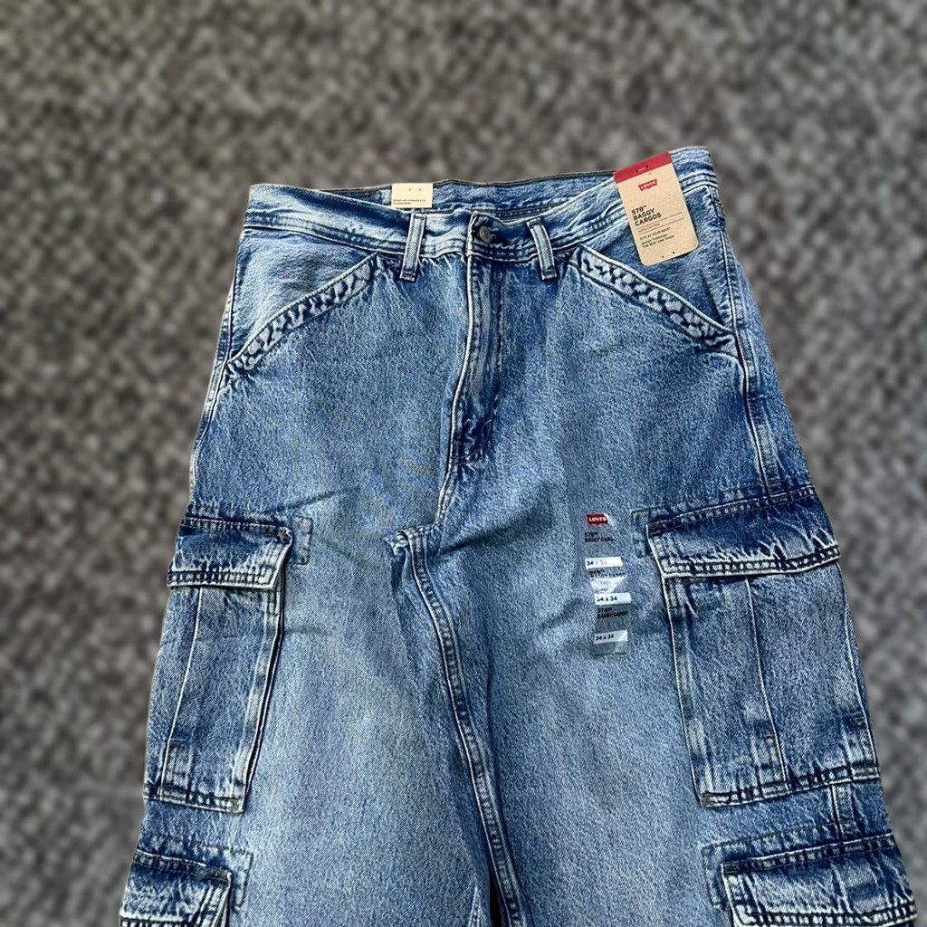 Levi's VINTAGE Levi's 578 Baggy Fit Cargo Jeans Men's 36x32 Blue Wash Denim Cotton Baggy Cargo Size US 36 / EU 52 - 1 Thumbnail