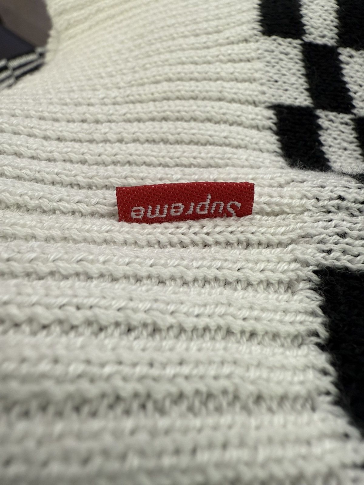 Supreme Supreme "Back Logo Sweater" (Checkerboard) SMALL Size US S / EU 44-46 / 1 - 4 Thumbnail