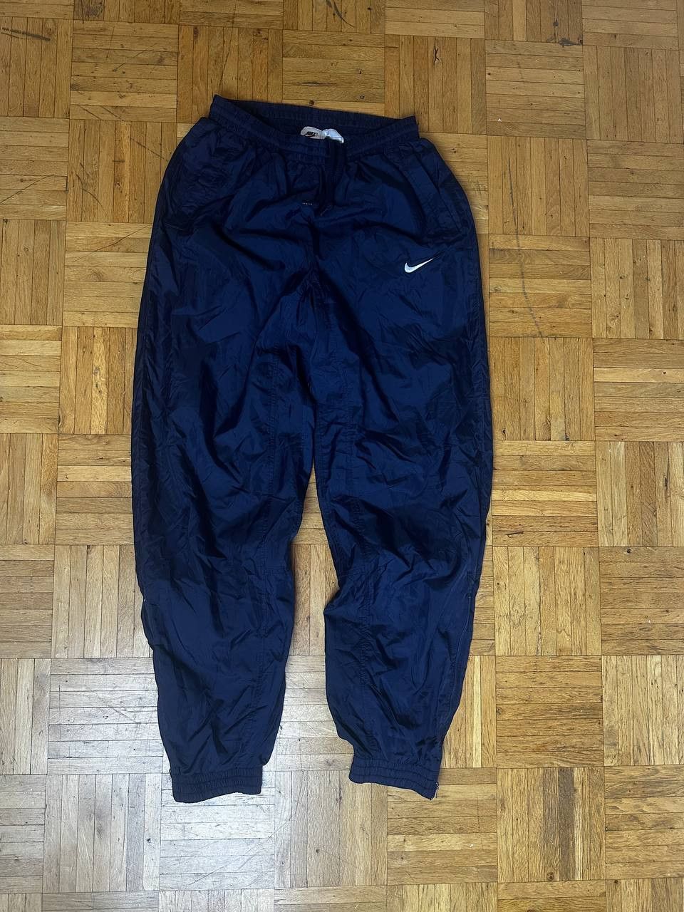 Nike × Vintage Vintage Nike Track Pants Nylon Drill Y2K Swoosh Hype Baggy Size US 32 / EU 48 - 1 Thumbnail