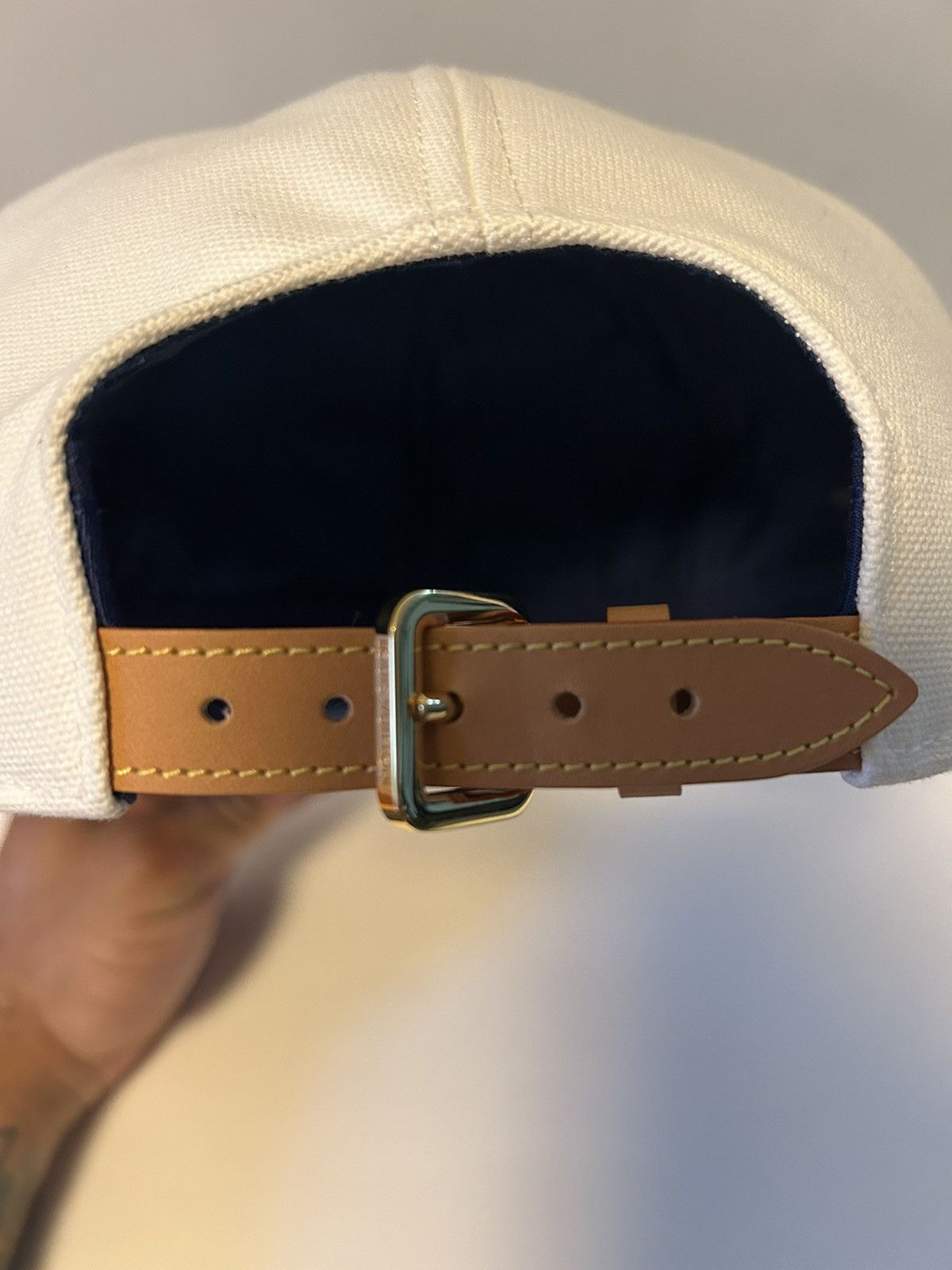 Louis Vuitton Louis Vuitton rainbow cap Size ONE SIZE - 3 Thumbnail