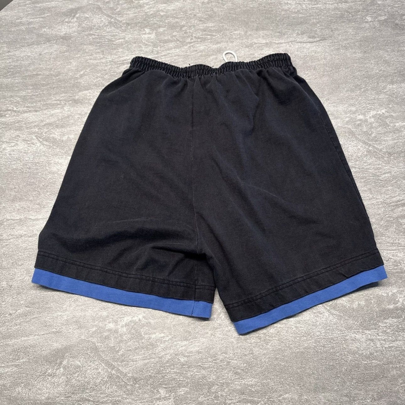 NBA × Vintage Vintage 90s Kansas Jayhawks Sweat Shorts Cotton Basketball Size US 34 / EU 50 - 6 Thumbnail