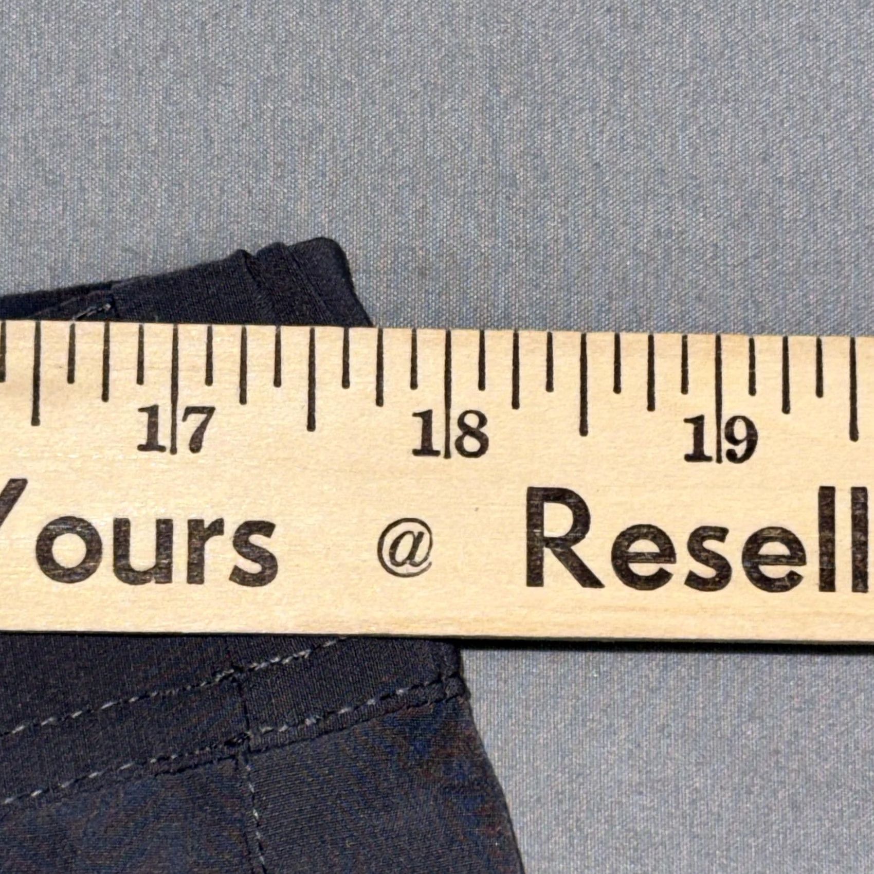Ten Thousand Ten Thousand Shorts Mens L Gray Athletic Drawstring Elastic Waist Pockets Regular Inseam 7in Size US 33 - 4 Thumbnail