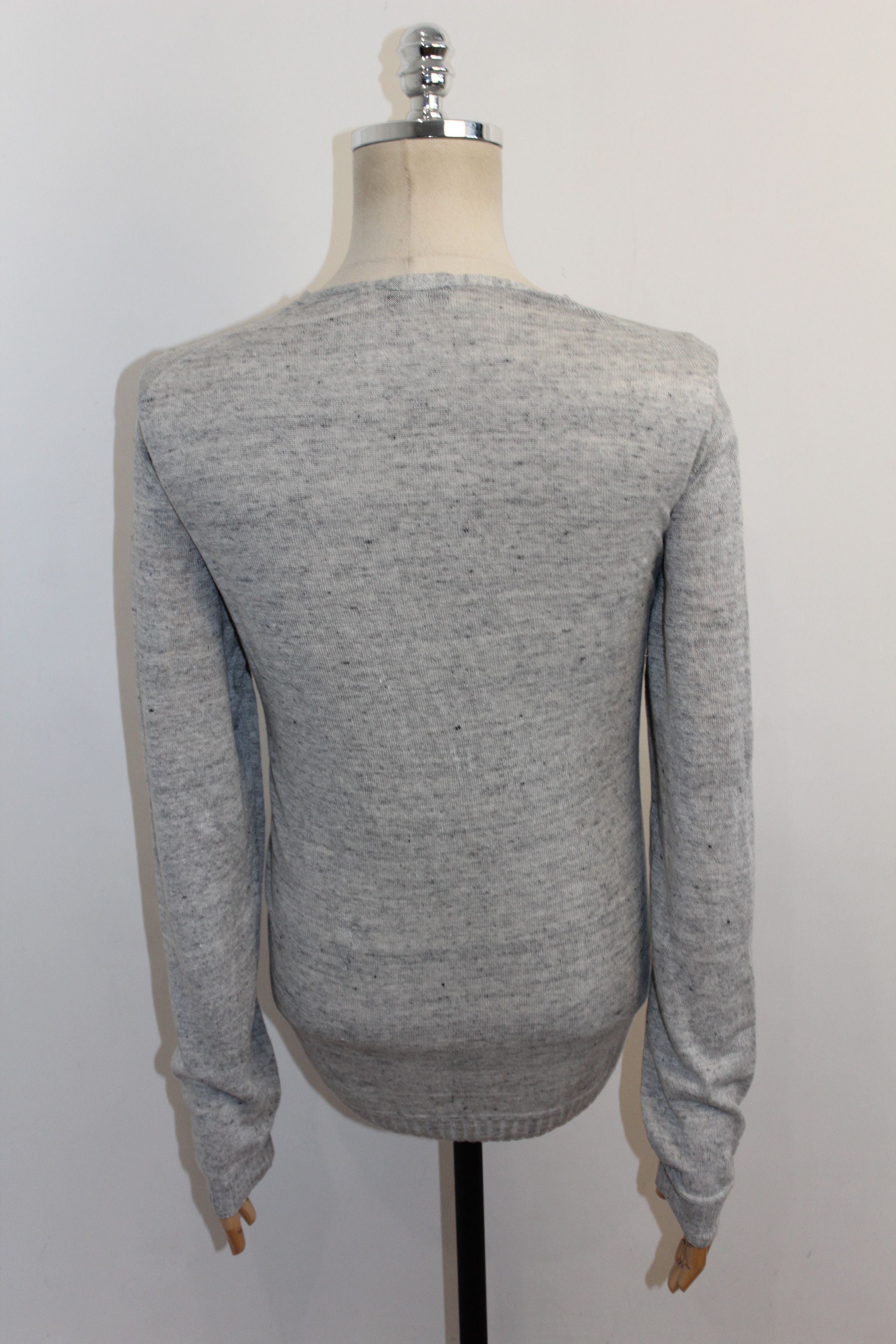 Designer Men's Hugo Boss V-Neck 100% Linen Grey Jumper Size M Size US M / EU 48-50 / 2 - 4 Thumbnail