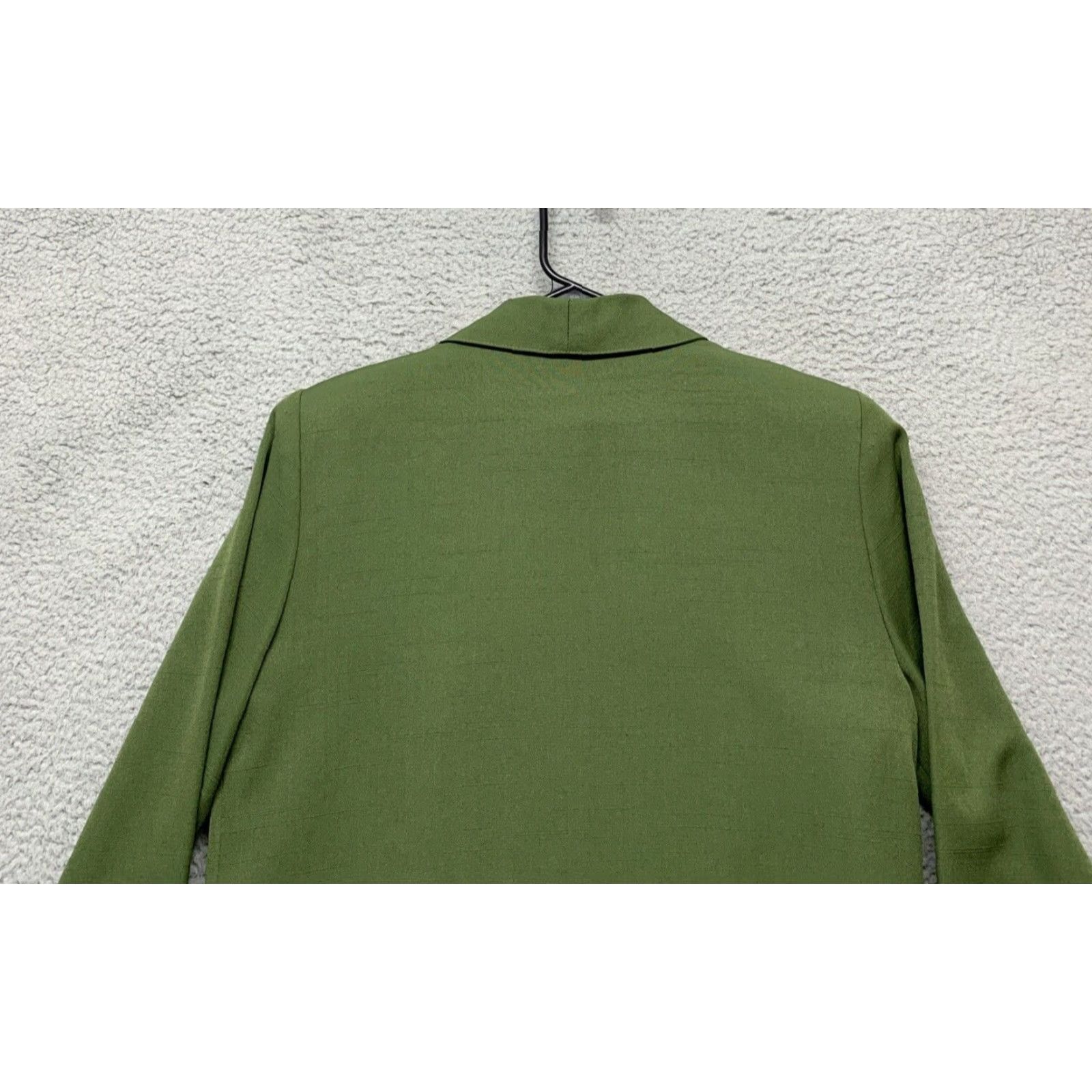 Lee Kathie Lee Dress Jacket W/Belt 2 Pockets Petite 8/10 6" Slit Knee Length Green Black Red & Gold Womens Size M / US 6-8 / IT 42-44 - 7 Thumbnail