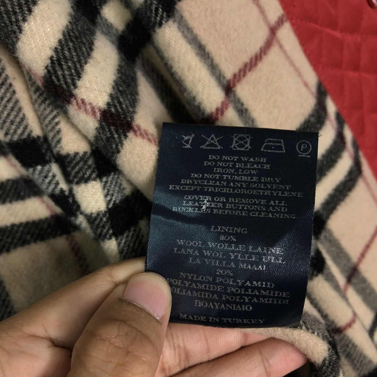Burberry 🔥VINTAGE QUILTED BUTTON BURBERRY LONDON NOVA CHECK LINING Size US M / EU 48-50 / 2 - 20 Thumbnail