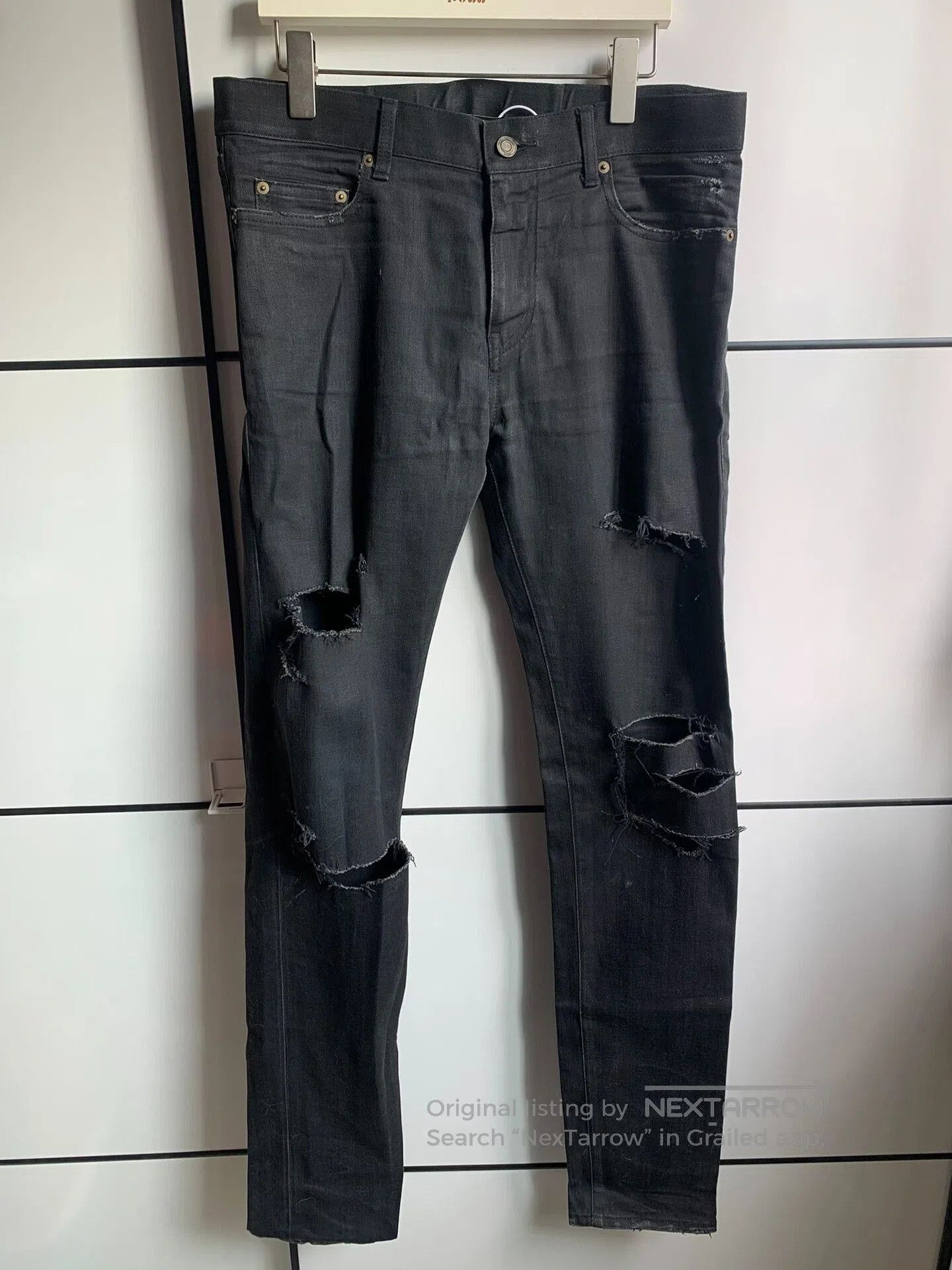 Saint Laurent Paris Saint Laurent Black Distressed Jeans. Size US 32 / EU 48 - 1 Thumbnail