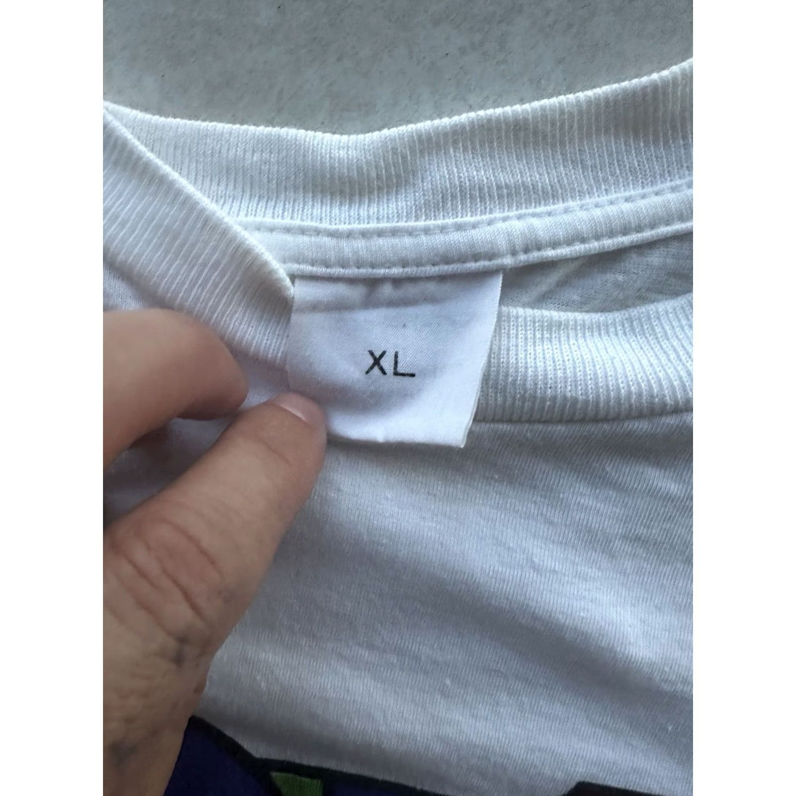 Vintage VINTAGE 90s PARIS Artiste White Graphic T-Shirt XL Short Sleeve Unbranded Unisex Adults Mens Womens Size US XL / EU 56 / 4 - 4 Thumbnail