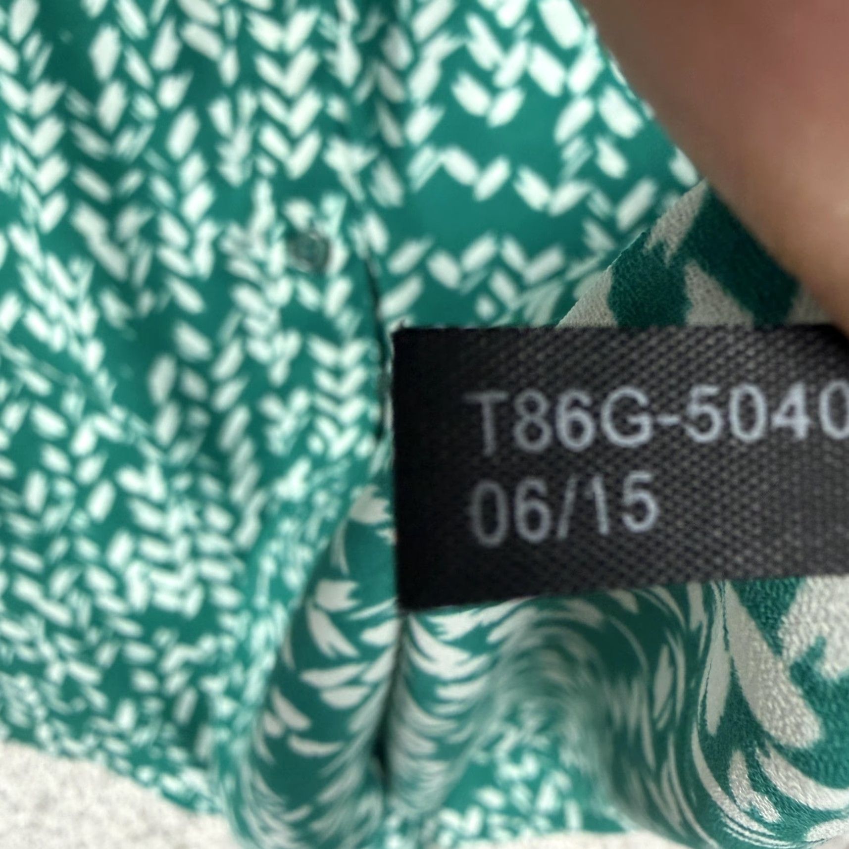 Vintage The Limited Ashton Blouse Medium Green White Chevron Minimal Office Womens Size M / US 6-8 / IT 42-44 - 7 Thumbnail