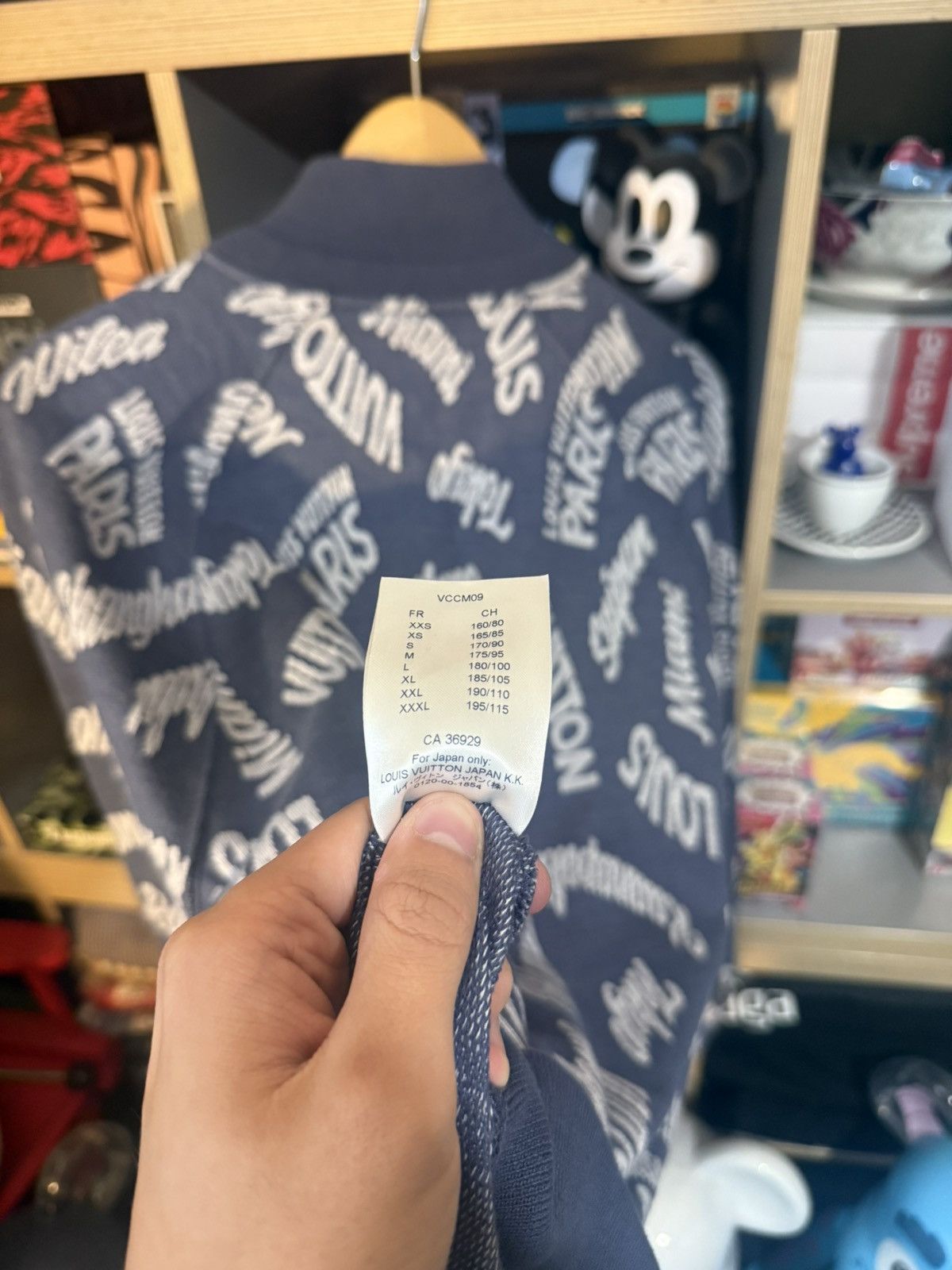 Louis Vuitton Louis Vuitton Cities 2018 Quarter-Zip Pullover Size US XL / EU 56 / 4 - 6 Thumbnail