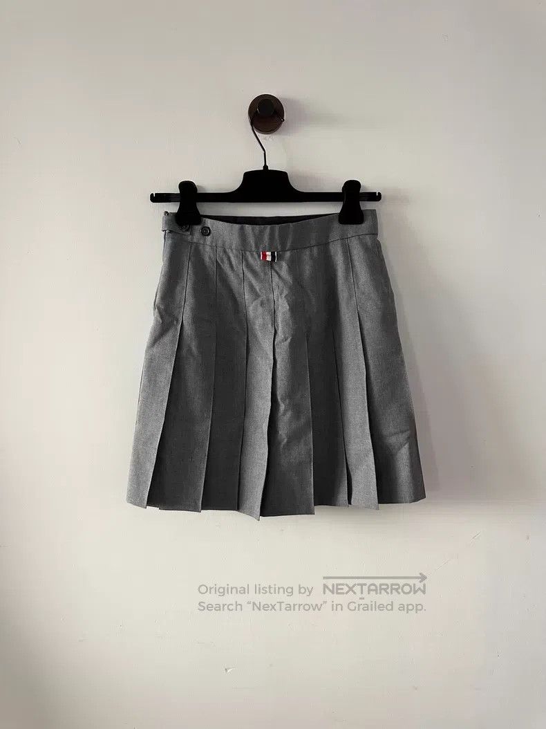 Thom Browne Thom Browne Grey Pleated Skirt Size 25" / US 0 / IT 36 - 2 Thumbnail
