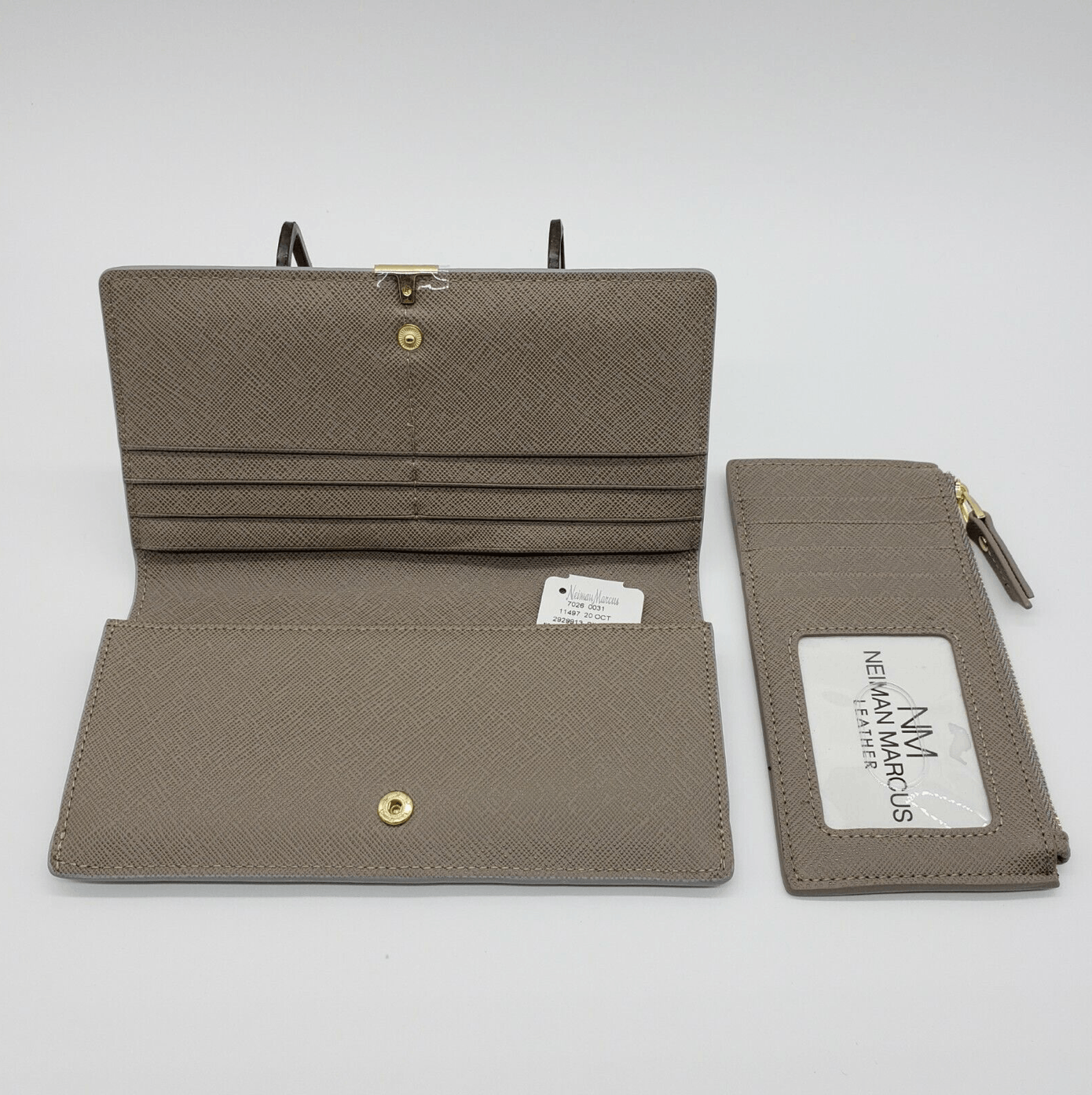 Neiman Marcus Silver BiFold Wallet NWT Size ONE SIZE - 7 Thumbnail