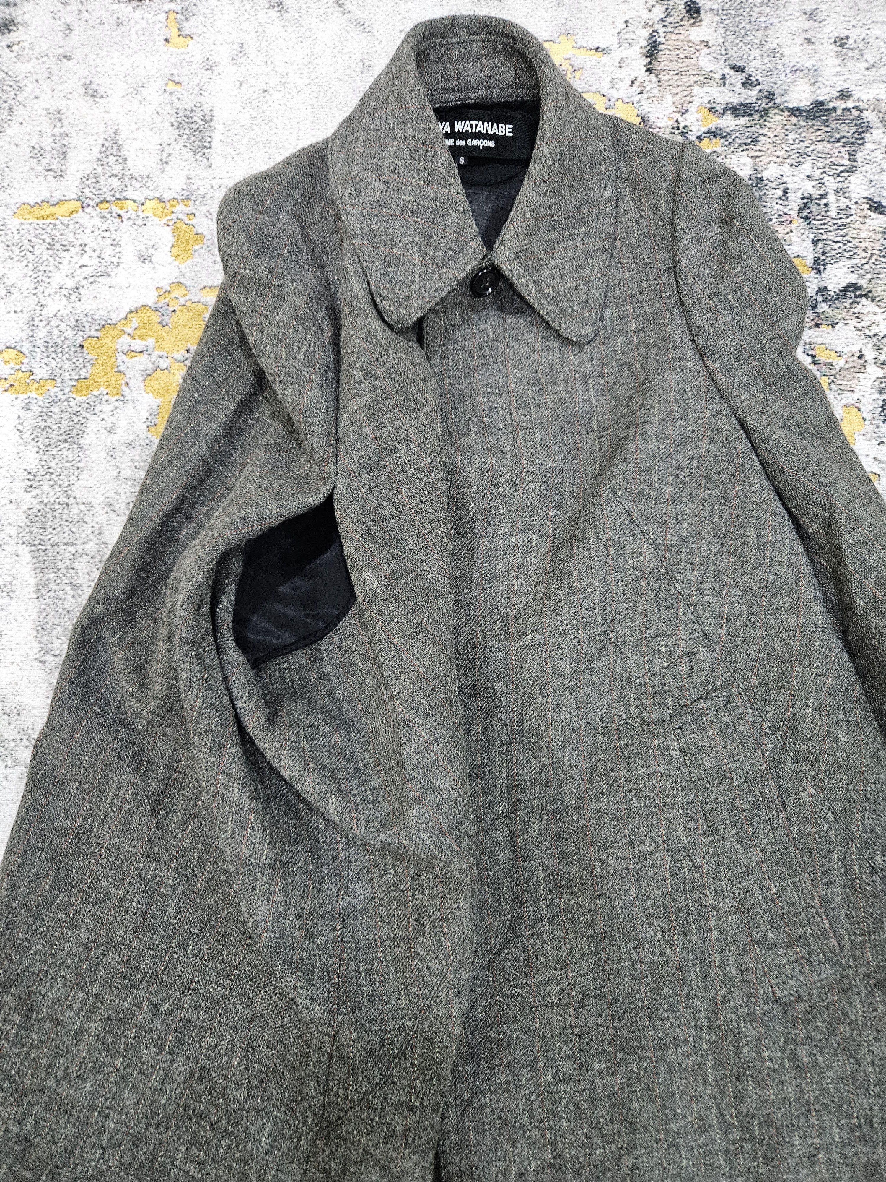 Comme des Garcons Junya Watanabe Comme Des Garcons 2006 Cape Coat Size US S / EU 44-46 / 1 - 8 Thumbnail