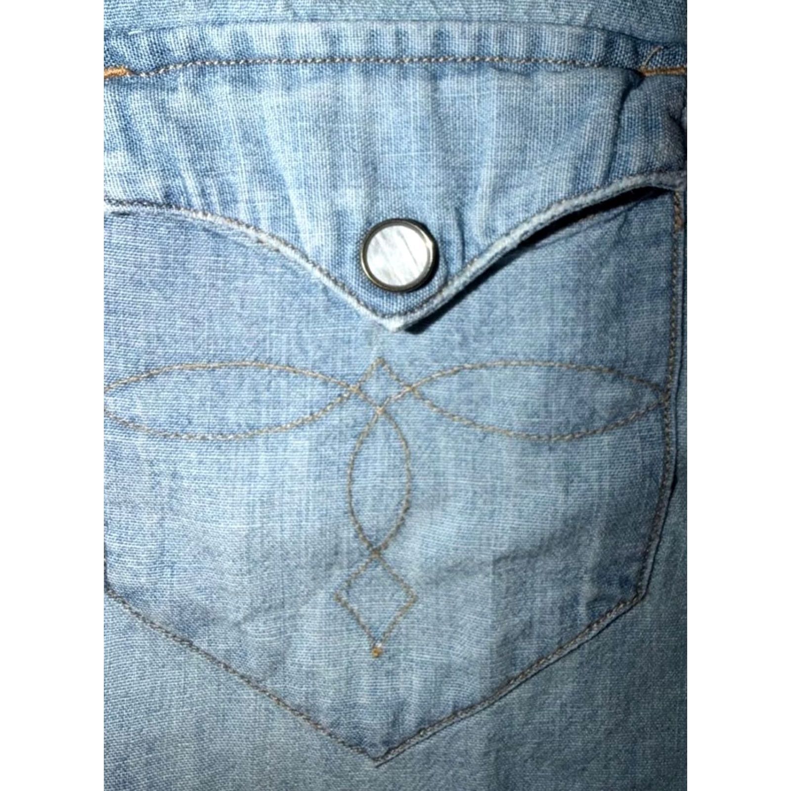 Ralph Lauren RRL RALPH LAUREN DENIM WESTERN SHIRT CONCHO BUTTON MEN Light Blue Size S Used Regular Fit Long Sleeve Cotton Button-Up Shirt Men Size US S / EU 44-46 / 1 - 4 Thumbnail