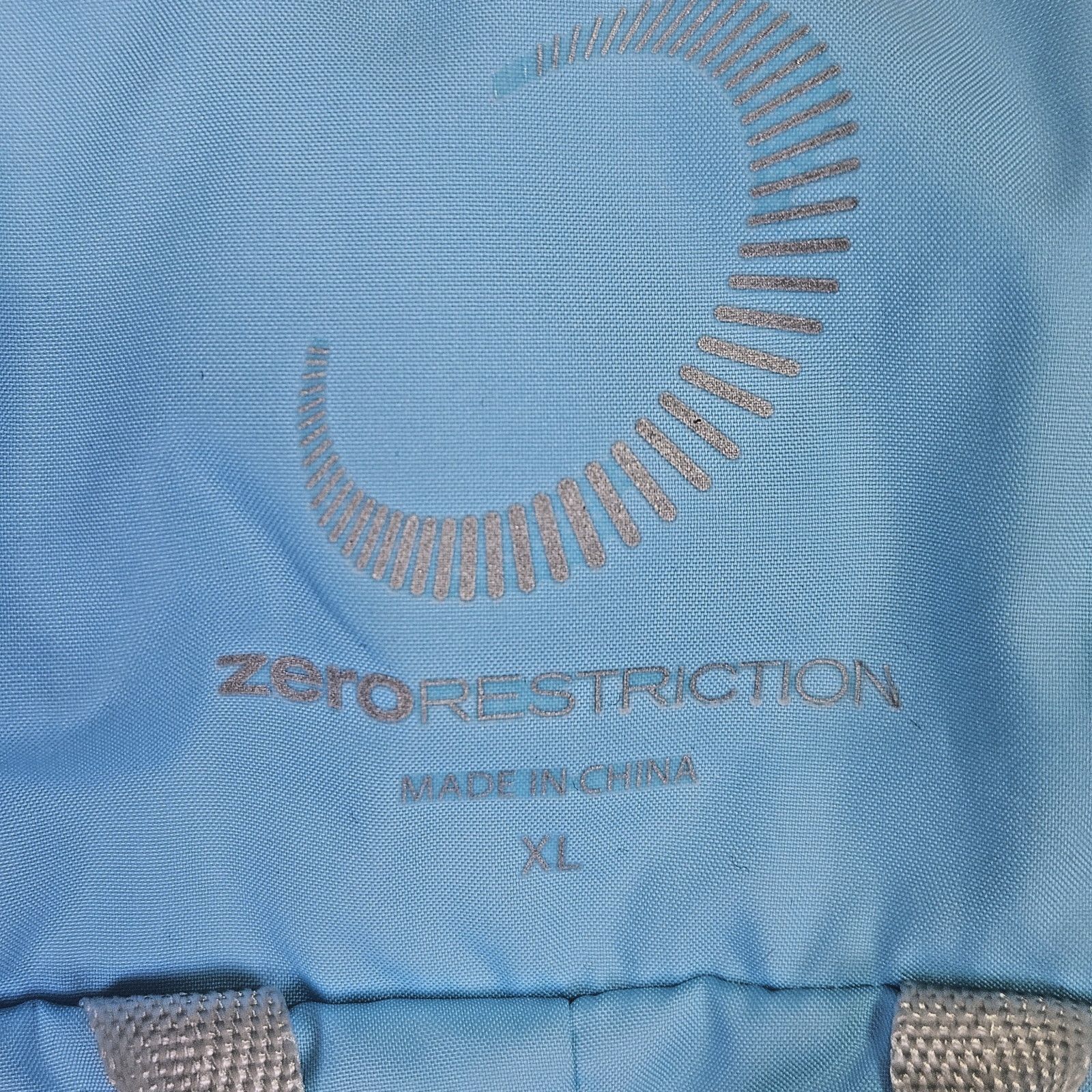 Other Zero Restriction Spencer Vest Goose Down GORE-TEX Golf Size US XL / EU 56 / 4 - 3 Thumbnail