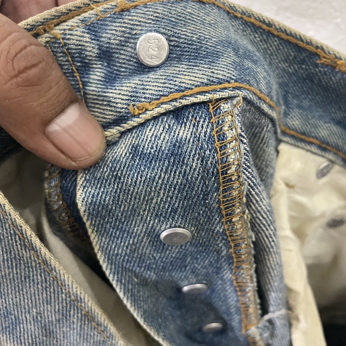 Levi's Vintage 90s Levis Distressed Denim Jeans Size US 30 / EU 46 - 6 Thumbnail