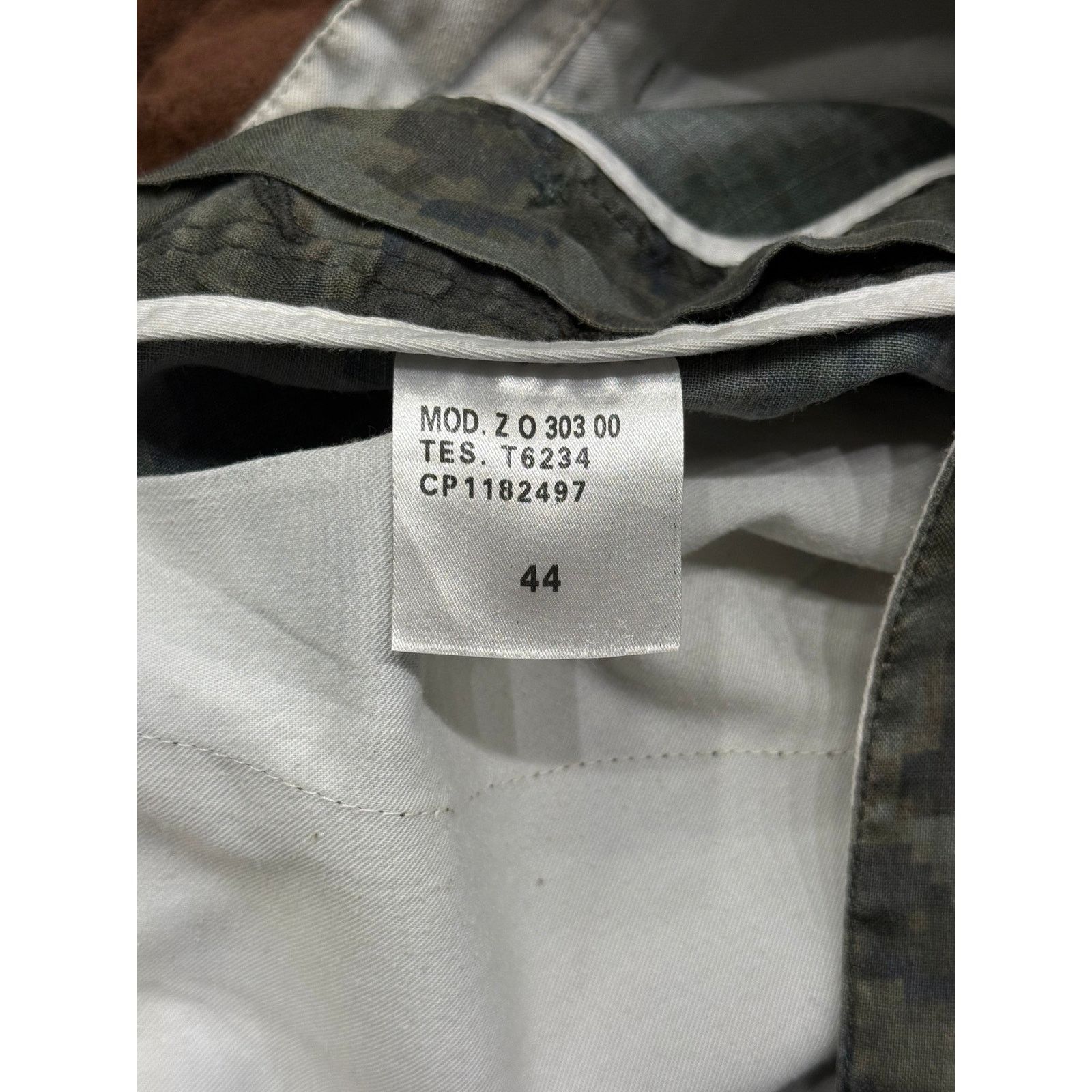 Yohji Yamamoto Yohji Yamamoto "Coming Soon" line camo shorts Size US 28 / EU 44 - 7 Thumbnail