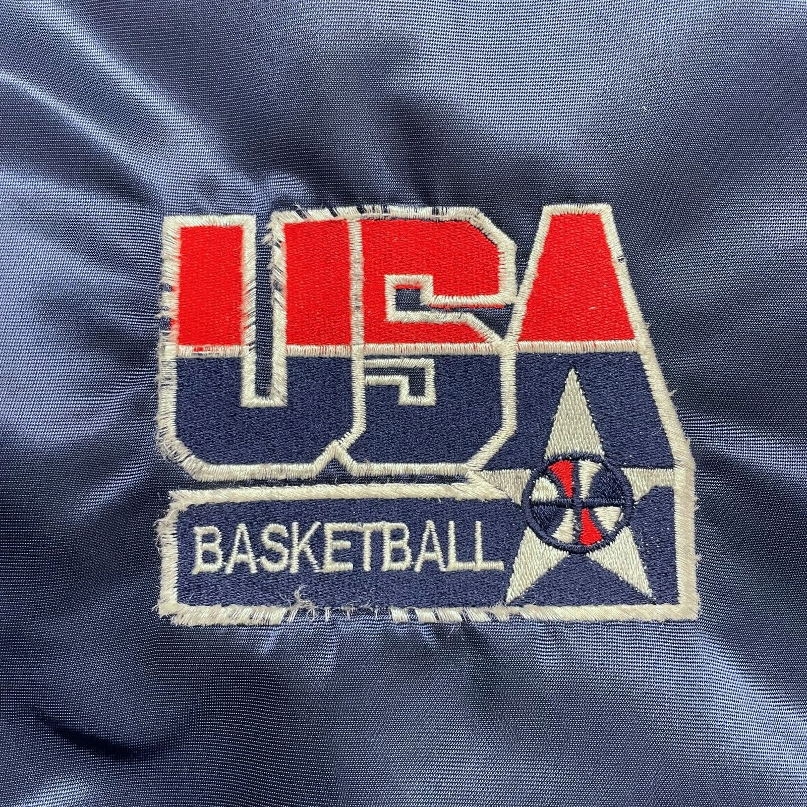 NBA 90s USA BASKETBALL OLYMPICS DREAM TEAM STARTER SATIN JACKET Size US L / EU 52-54 / 3 - 6 Thumbnail