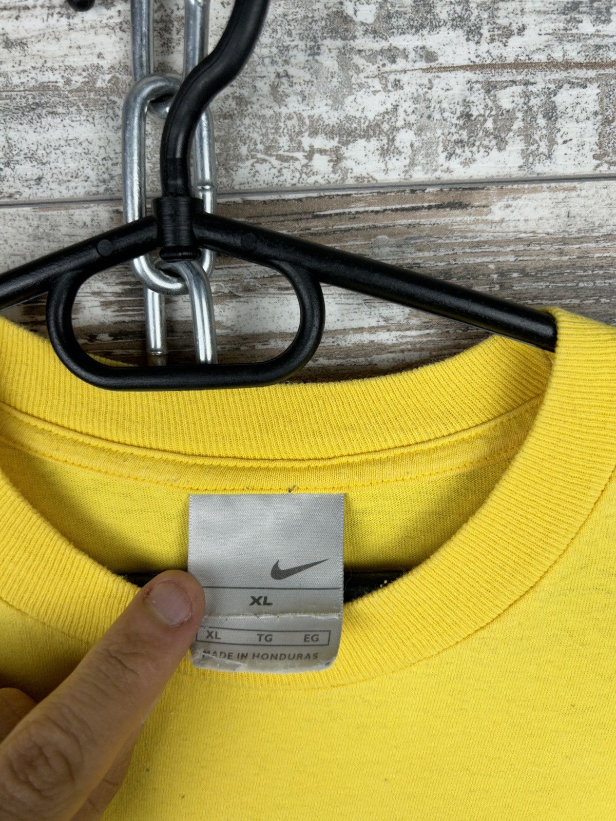 Nike Mens Vintage Nike Big Logo T Shirt rare y2k streetwear tee Size US XL / EU 56 / 4 - 8 Thumbnail