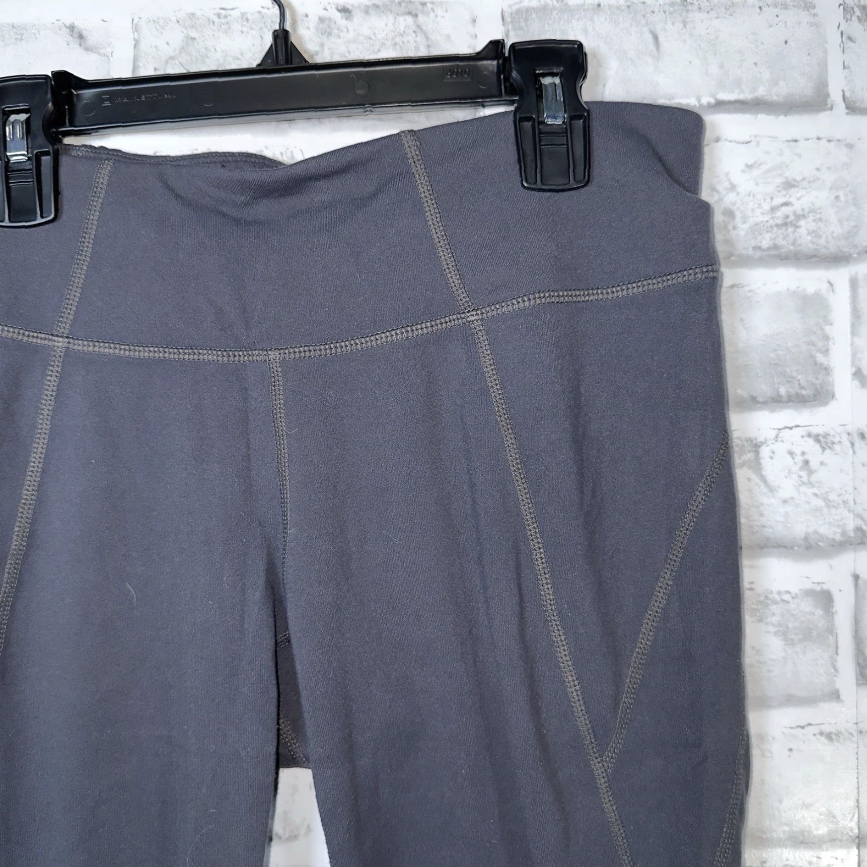 Athleta Athleta Pants Women M Gray Nylon Athletic Compression Activewear Regular Size M Womens Size 32" / US 10 / IT 46 - 2 Thumbnail