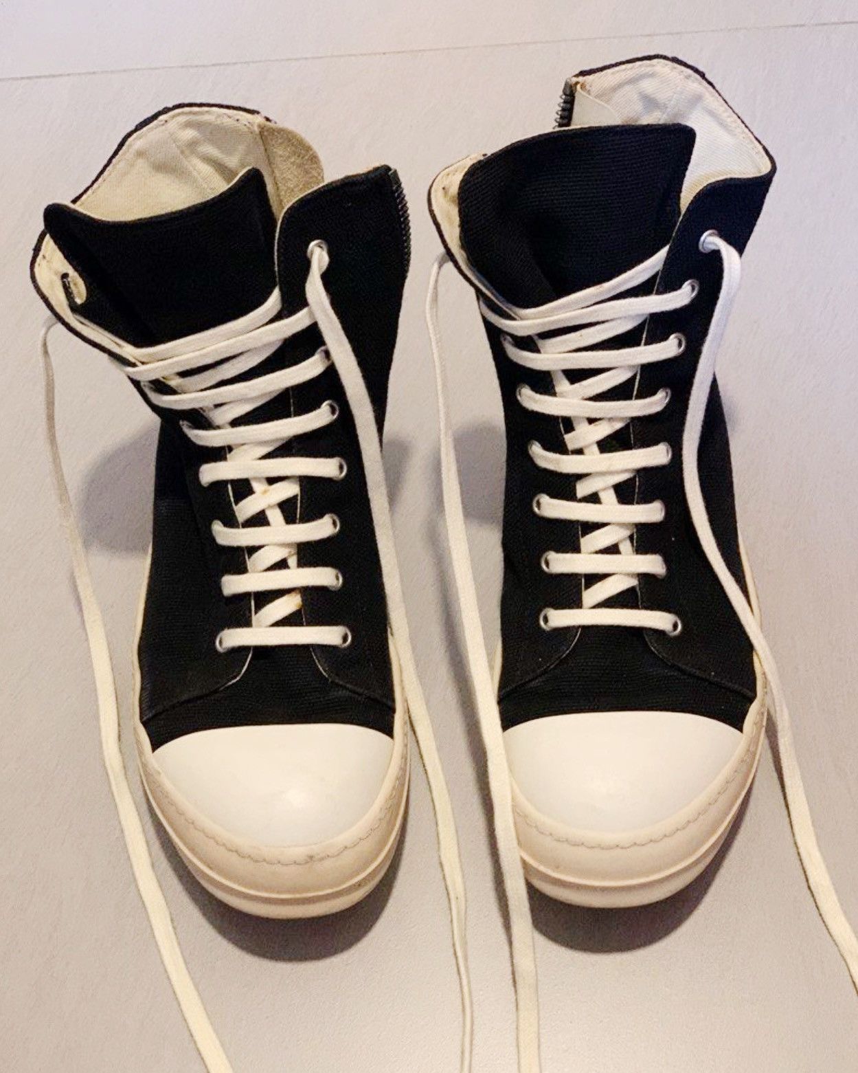 Pre-owned Ramones Size 41/5 Shoes In Black
