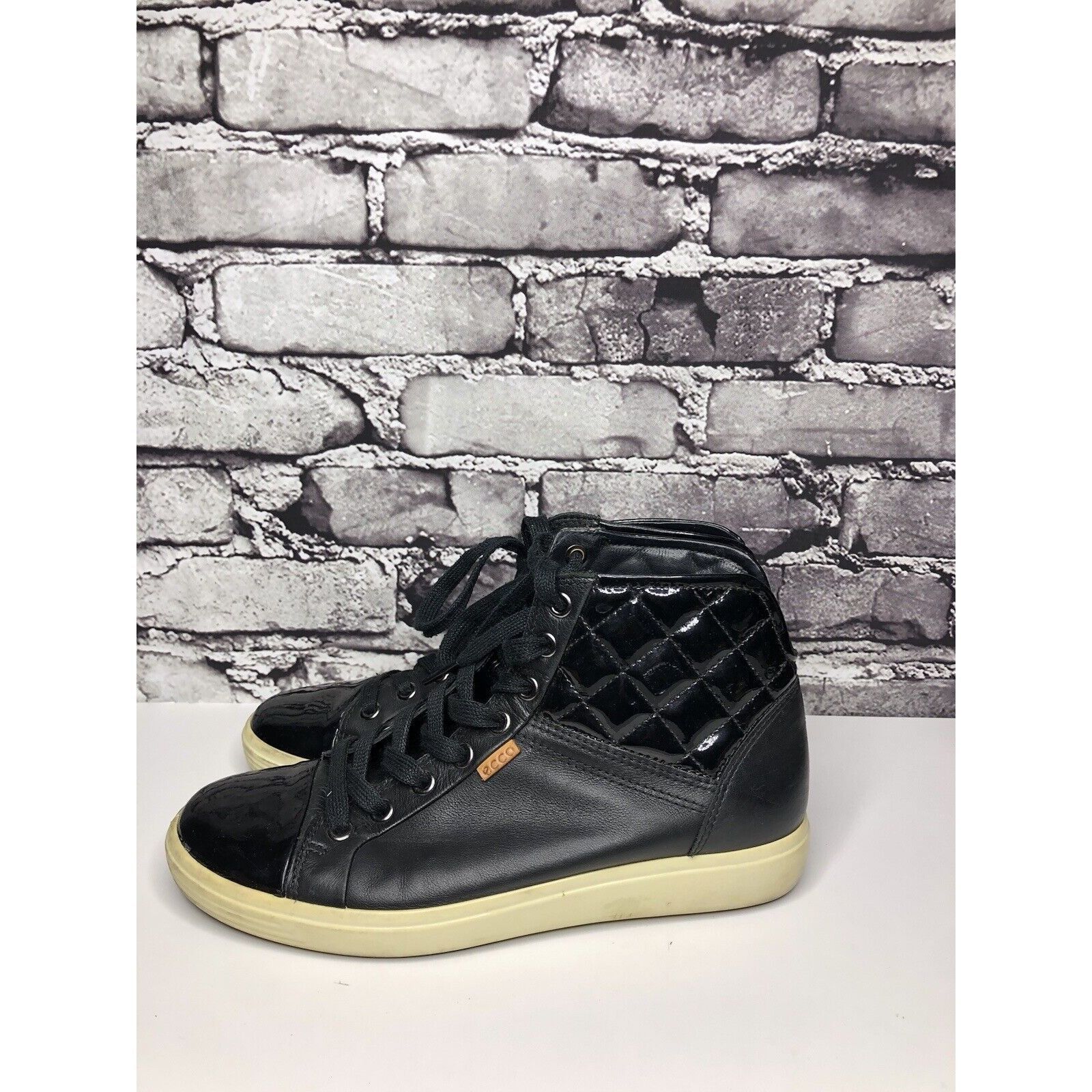 Ecco ECCO Soft 7 Black Leather Quilted Comfort Casual Sneakers Sh Size US 7.5 / IT 37.5 - 11 Thumbnail