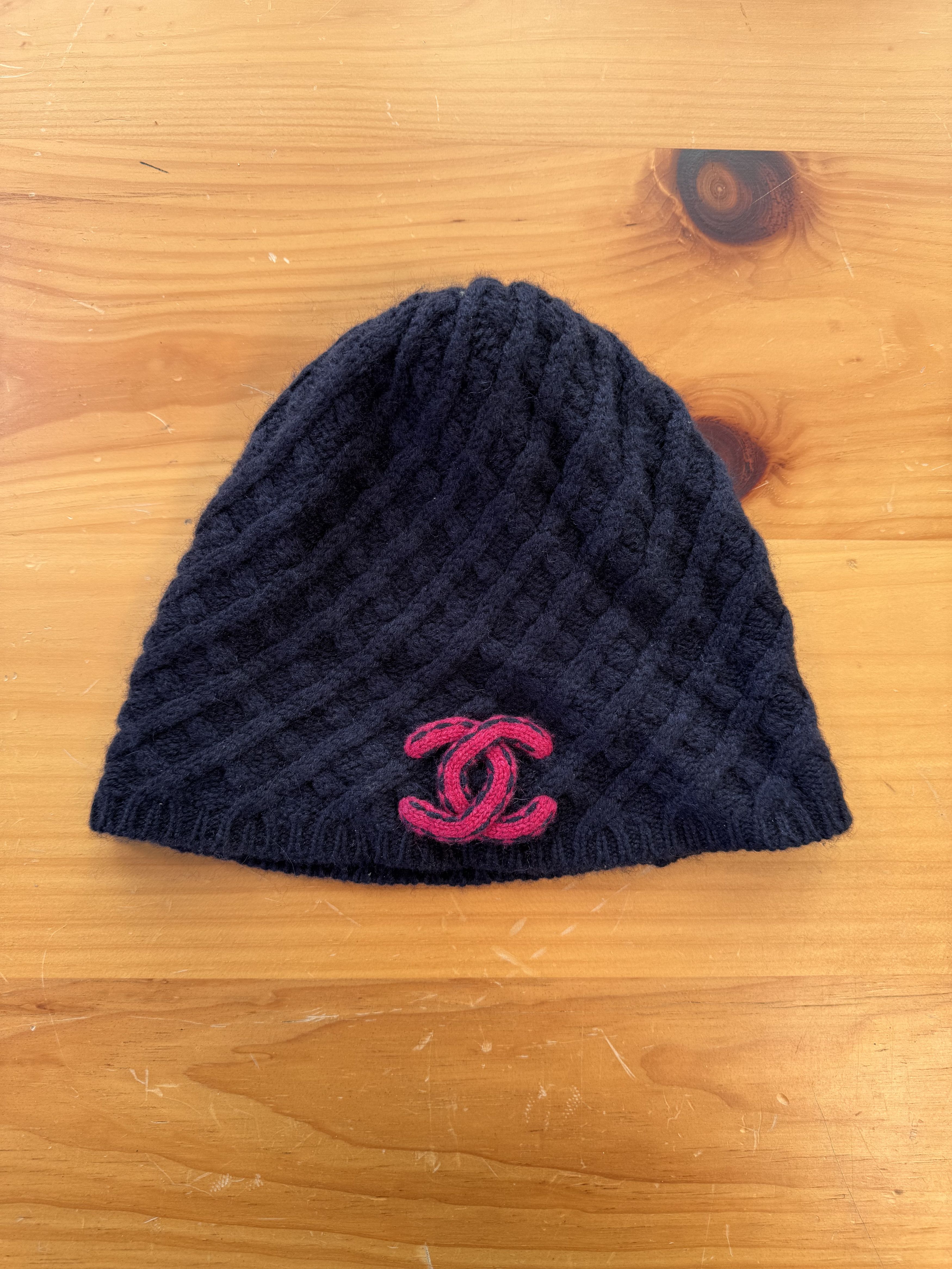 Chanel Rare Chanel Knit Beanie Size ONE SIZE - 1 Thumbnail
