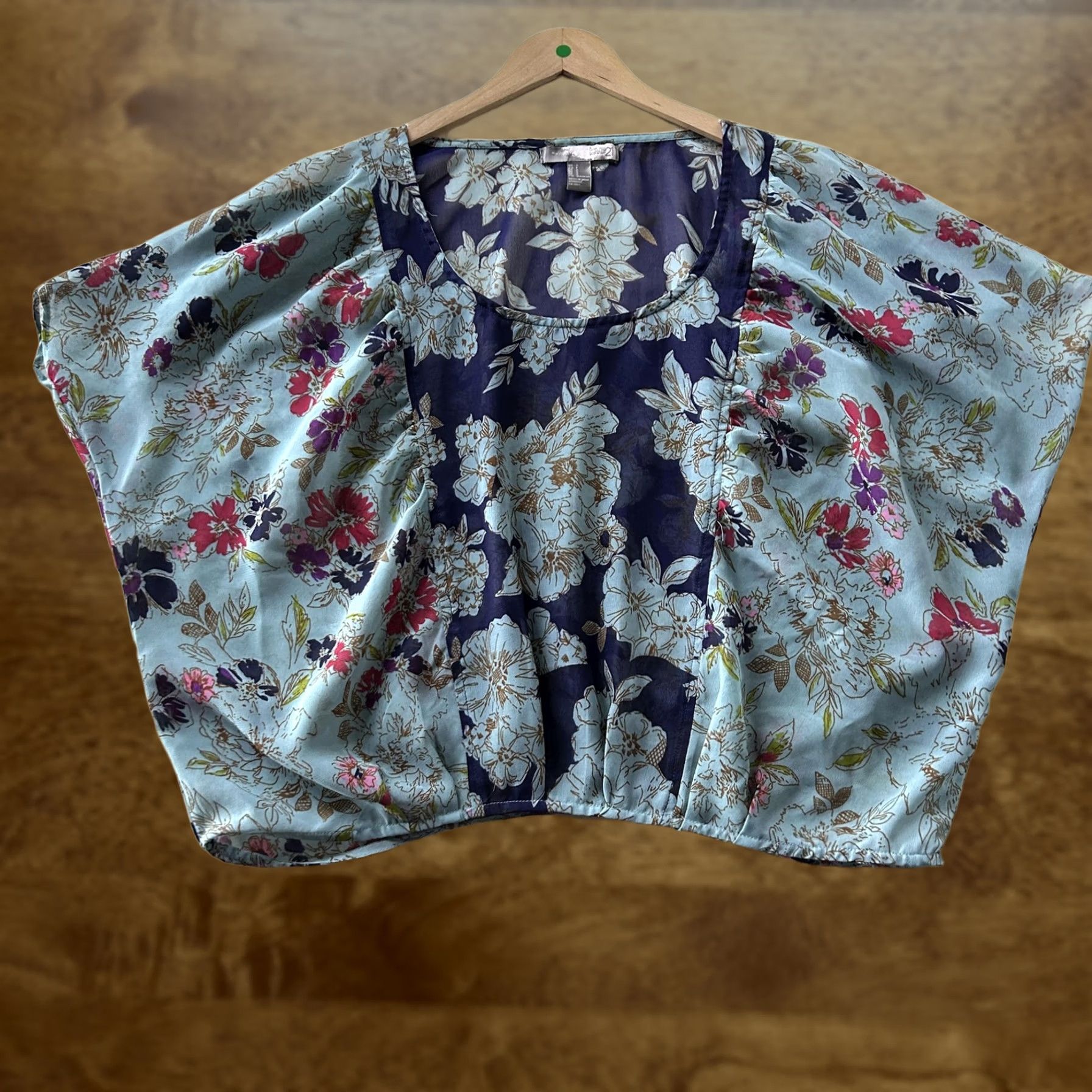 Vintage Love 21 Kimono Blouse Womens Small Blue Floral Sheer Chiffon Short Sleeve Shirt Ladies Casual Summer Vintage: No Gender: Womens Size S / US 4 / IT 40 - 1 Thumbnail