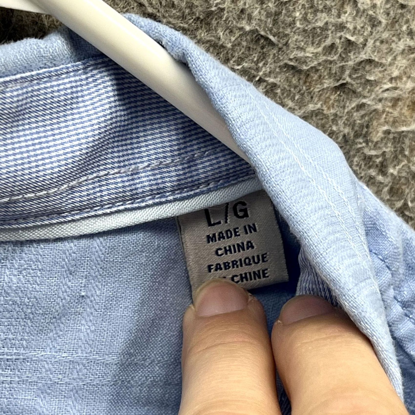 Tommy Bahama Tommy Bahama Shirt Mens Large Blue Solid Short Sleeve Button Front Casual Size US L / EU 52-54 / 3 - 2 Thumbnail