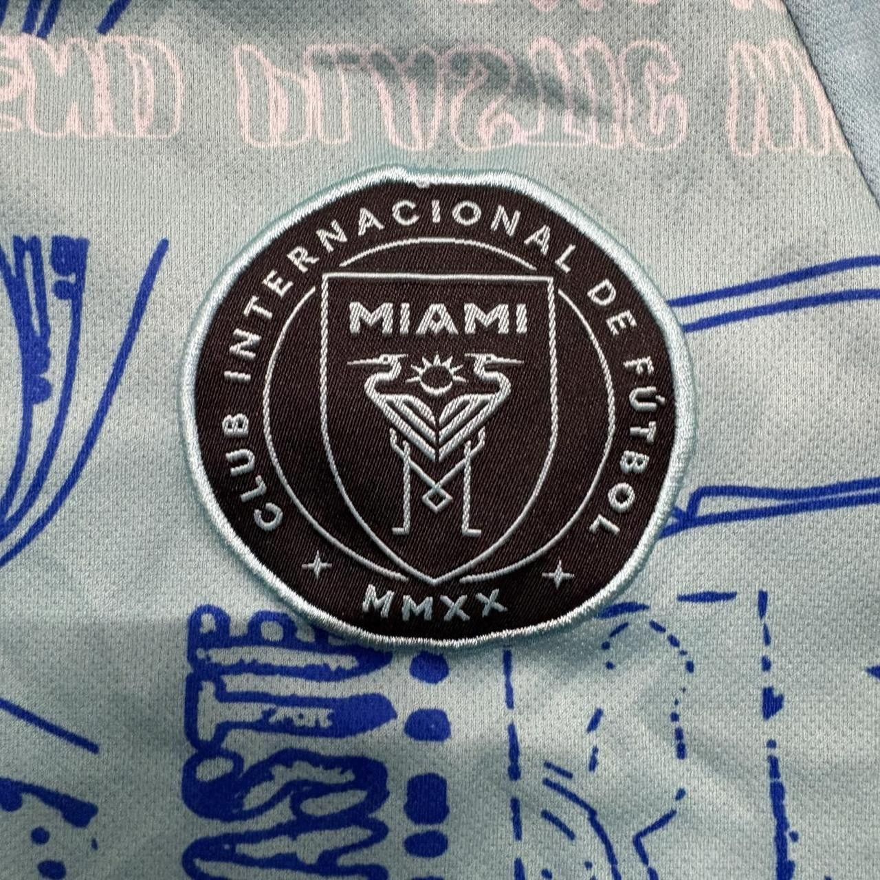 Vintage Crazy Vintage Y2K/2000s Inter Miami CF Blue One Planet Soccer Football Jersey! Size US M / EU 48-50 / 2 - 3 Thumbnail