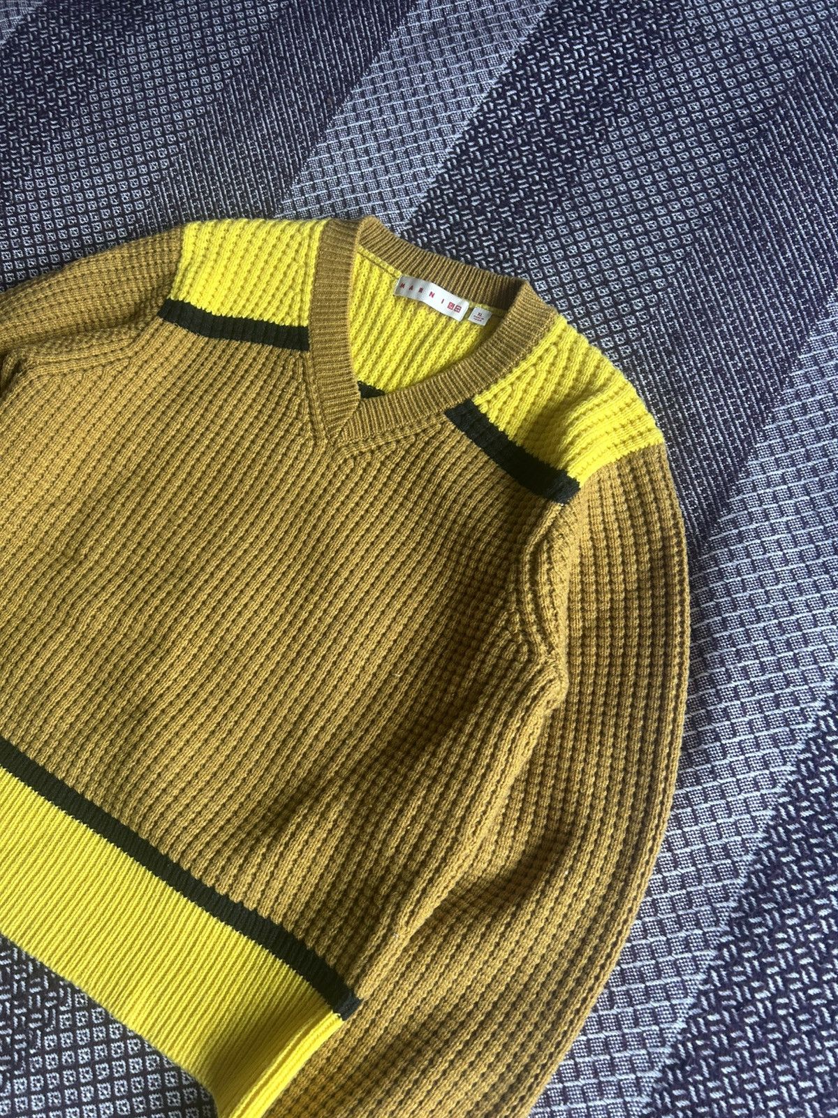 Japanese Brand × Marni Uniqlo x Marni Knitted V Neck Long Sleeve Sweater Streetwear Size XL / US 12-14 / IT 48-50 - 7 Thumbnail