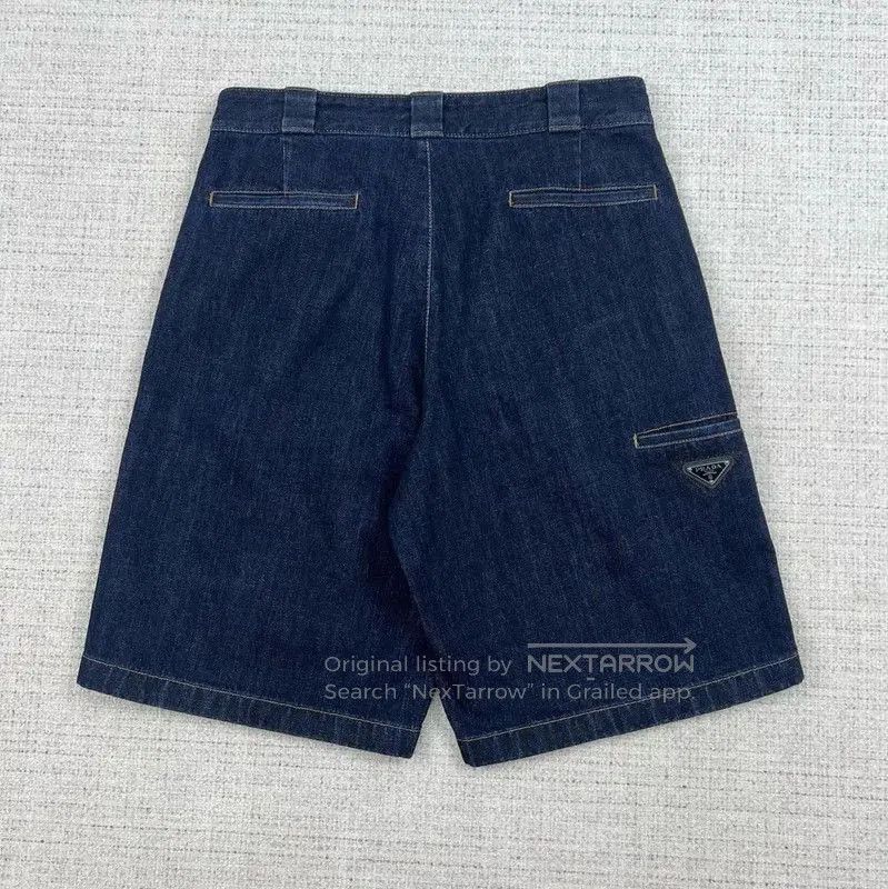 Prada Prada Logo Cotton Summer Shorts for Men. Size US 30 / EU 46 - 2 Thumbnail