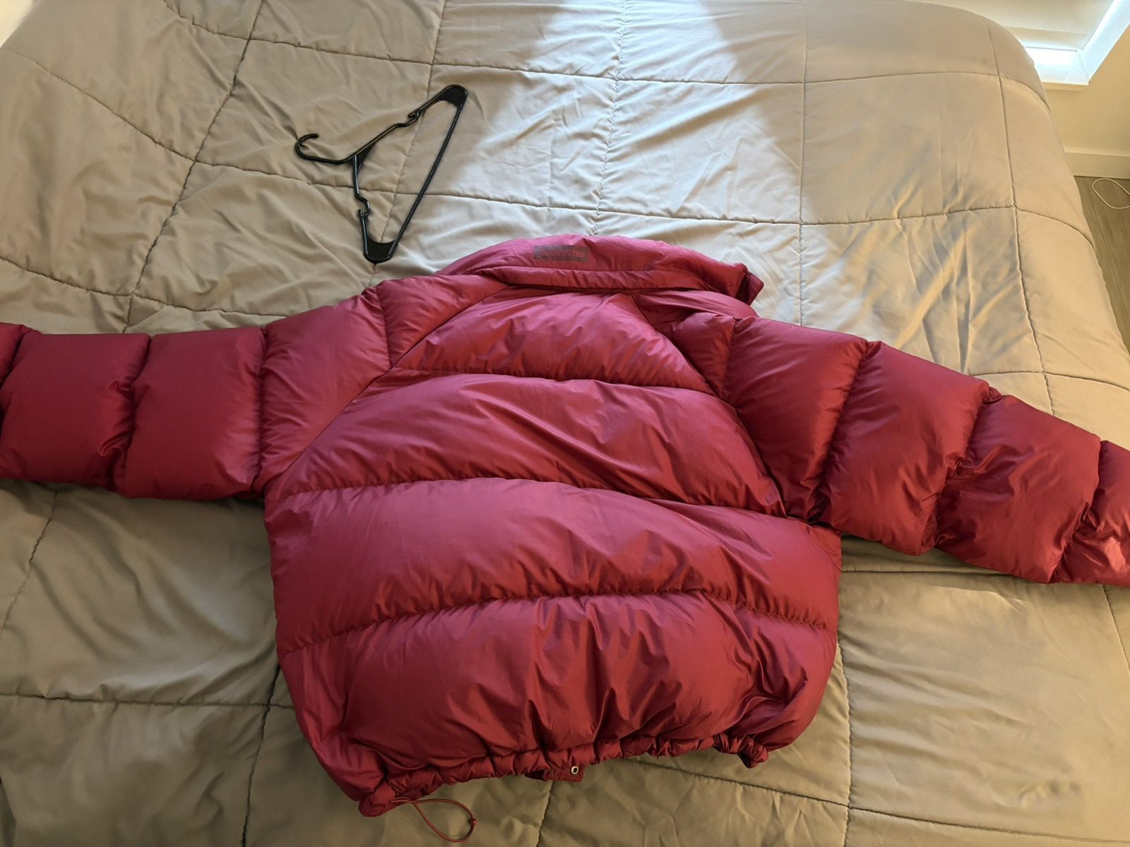 Supreme 700-Fill Down Lightweight Puffer Jacket - Magenta Size US XL / EU 56 / 4 - 2 Thumbnail