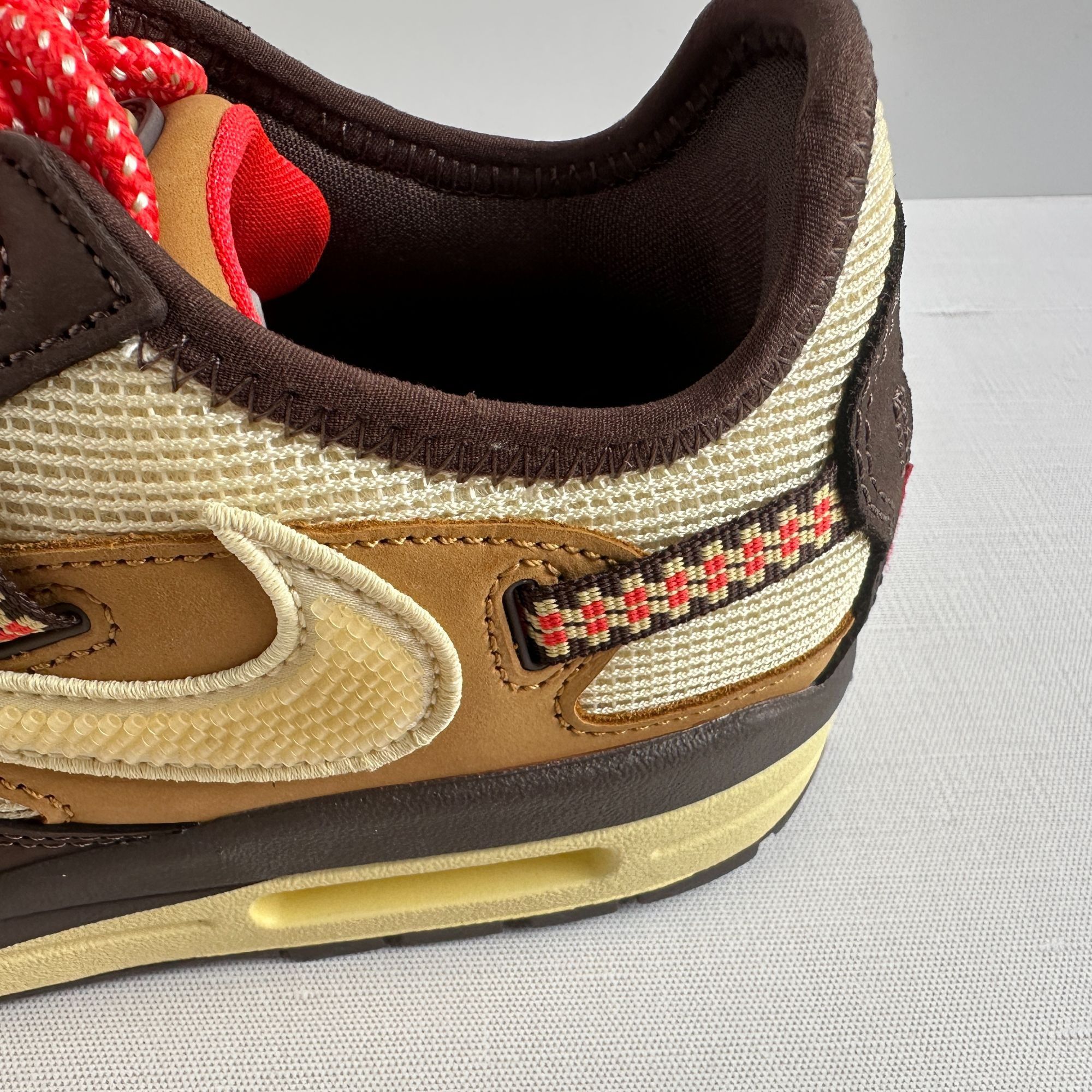 Nike × Travis Scott Nike Air Max 1 Travis Scott Cactus Jack Baroque Brown - US M Size US 5.5 / EU 38 - 4 Thumbnail