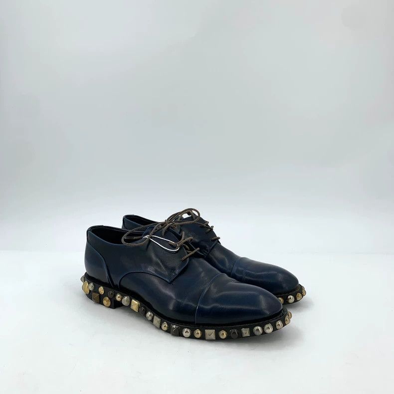 Louis Vuitton Louis Vuitton Black studded leather shoes with round toe s Size US 5 / EU 37 - 2 Thumbnail