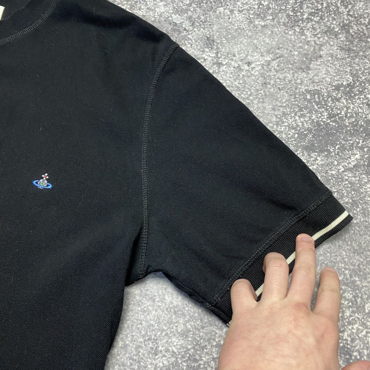 Vivienne Westwood Luxury Vivienne Westwood Small Logo Basic black tee Size US XL / EU 56 / 4 - 5 Thumbnail