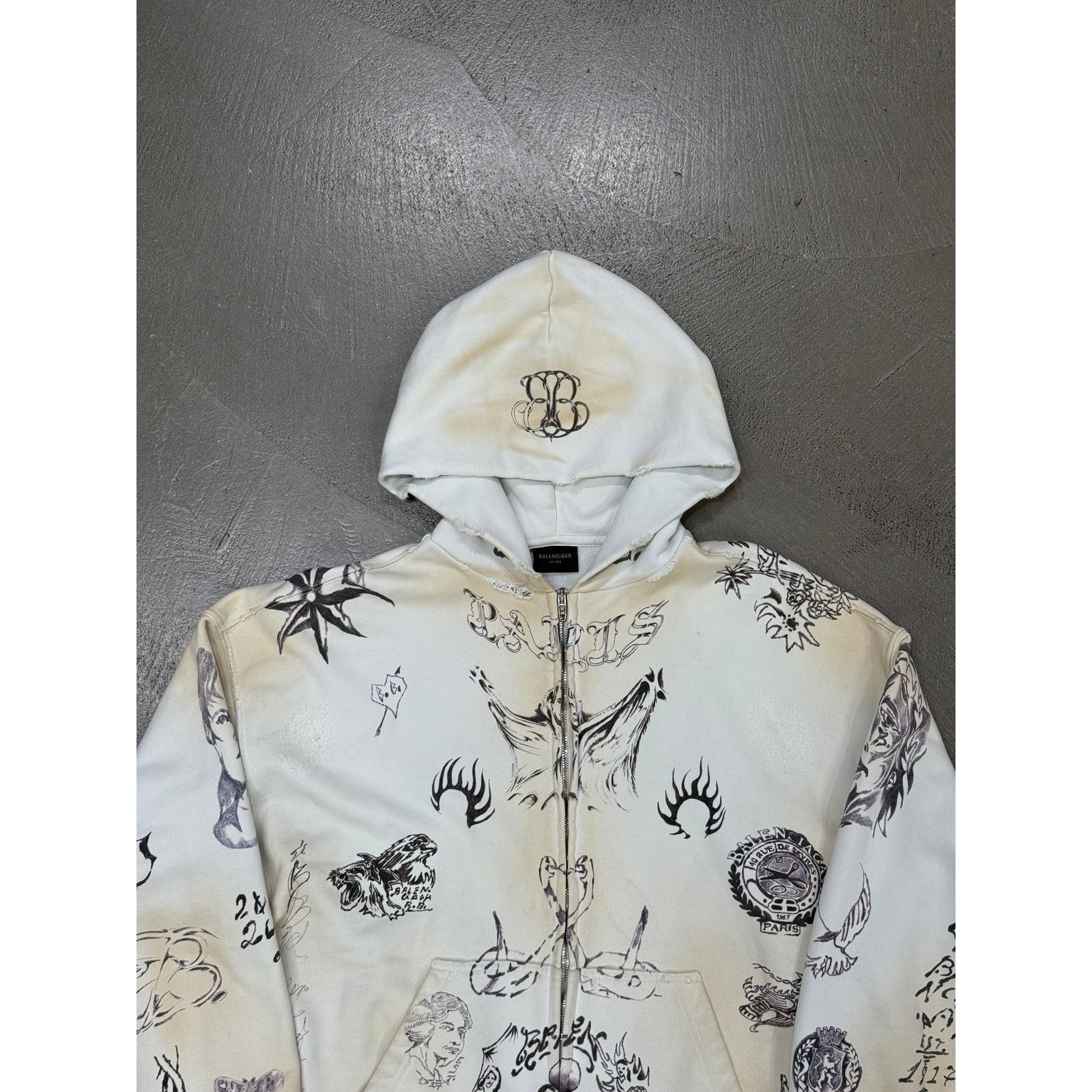 Balenciaga S/S2024 Balenciaga tattoo hoodie Size US M / EU 48-50 / 2 - 5 Thumbnail