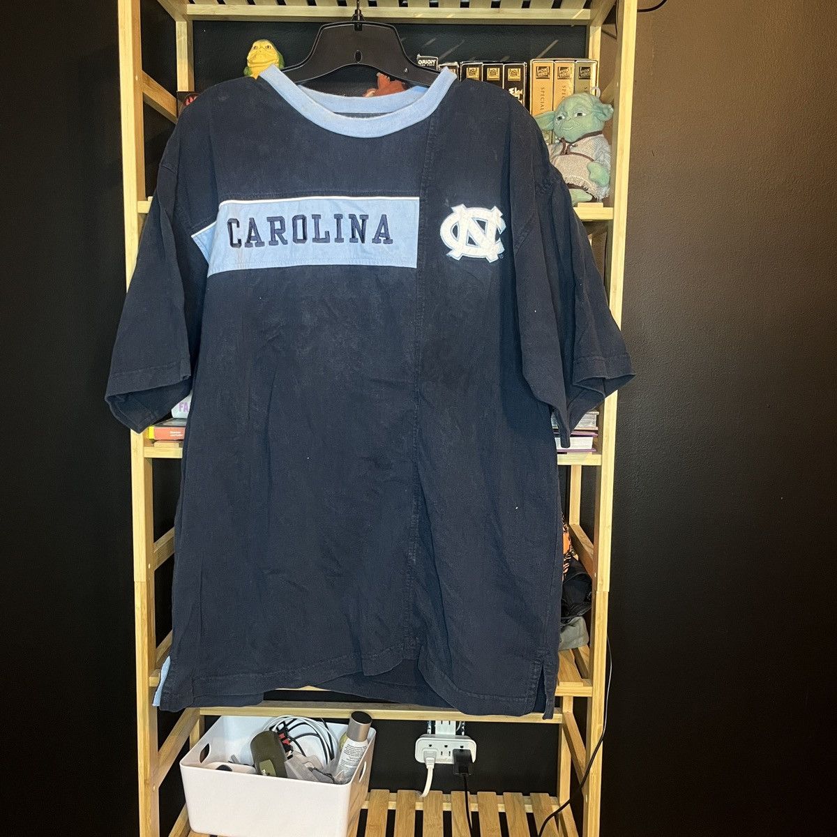 Other Vintage UNC Tar Heels North Carolina Embroidered T Shirt Size US XL / EU 56 / 4 - 1 Thumbnail