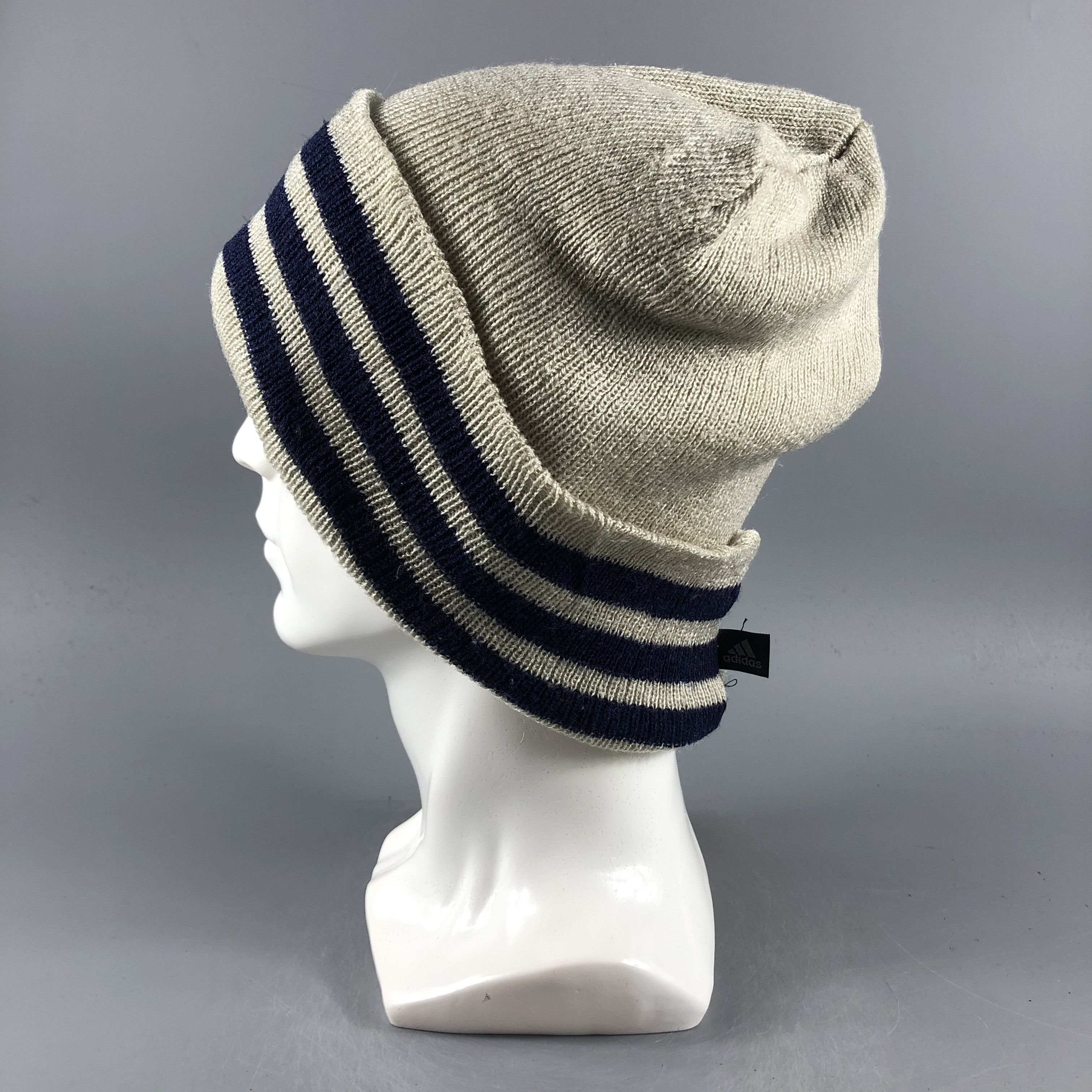 Adidas × Vintage Adidas 3 Stripe Beanie Snow Hat Snow Cap -D222 Size ONE SIZE - 1 Thumbnail