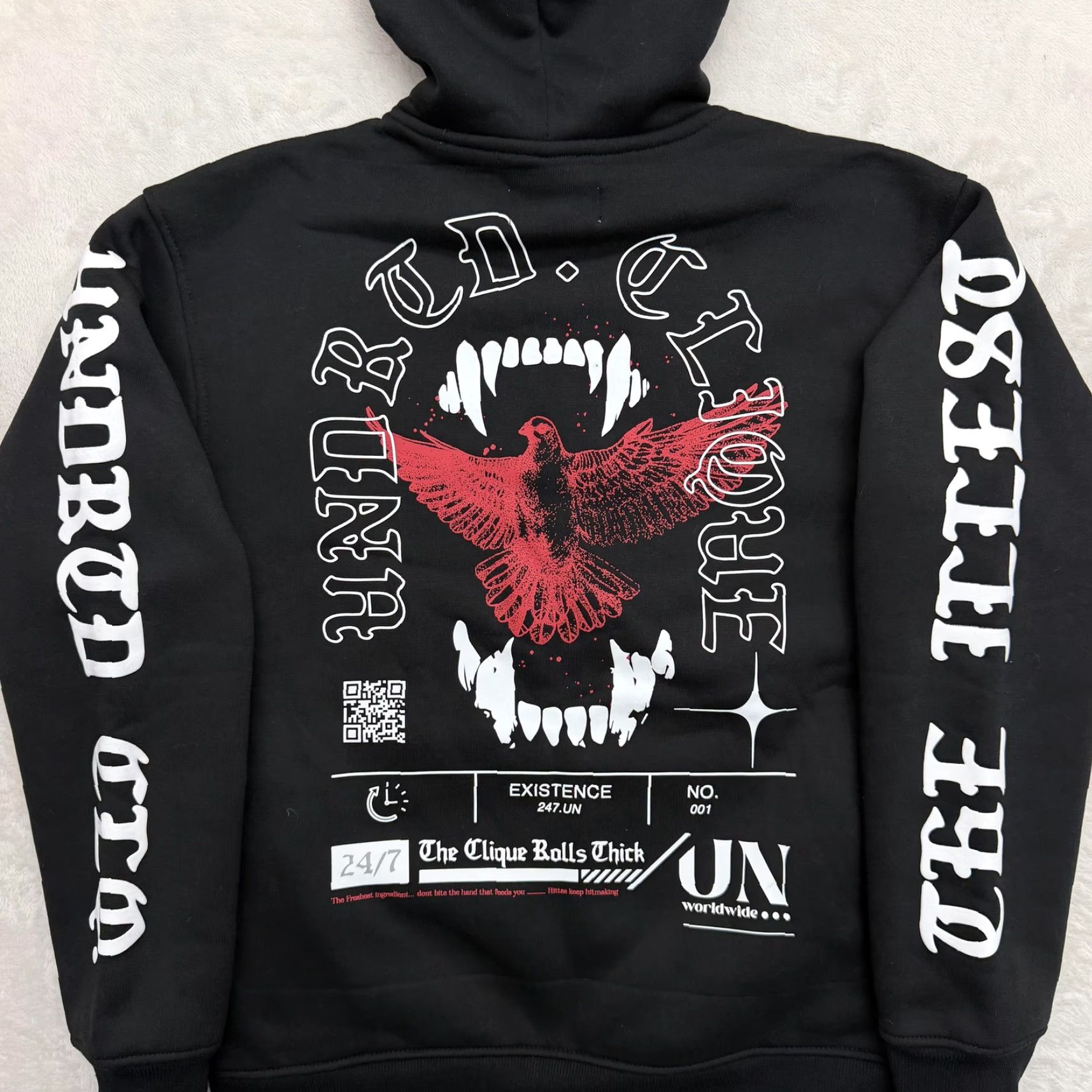 Vintage VINTAGEN/A UNDRTD Sweater Hoodie Small Black Vampire Graphic Pullover Fleece Gothic Size US S / EU 44-46 / 1 - 7 Thumbnail