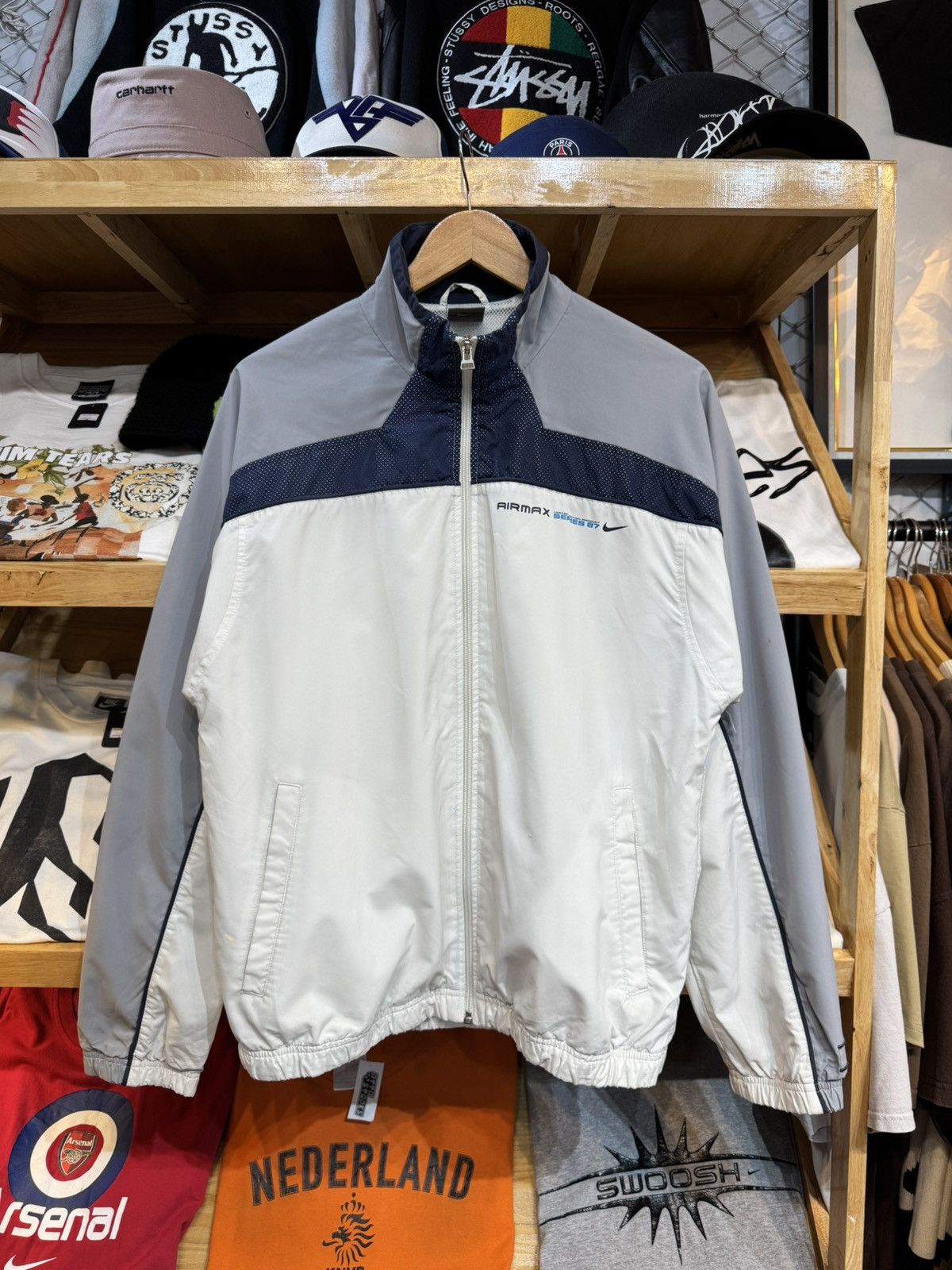 Nike Vintage Nike Air Max Series 87 Full-Zip Jacket Size US M / EU 48-50 / 2 - 1 Thumbnail