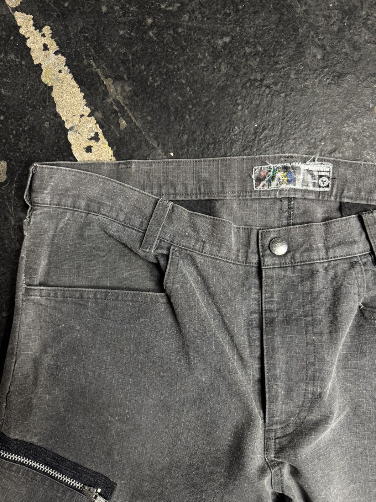 Undercover Undercover Size US 32 / EU 48 - 8 Thumbnail
