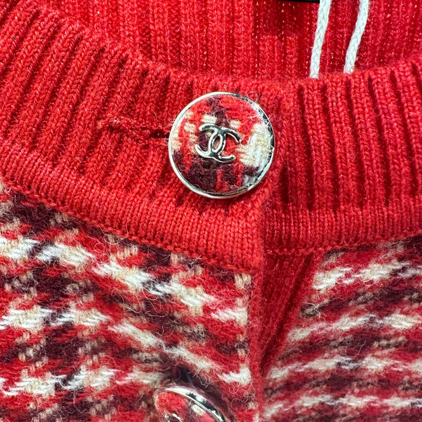Chanel Chanel 24N Ski Red Check Knit Sweater 36EU apr736 Size XS / US 0-2 / IT 36-38 - 8 Thumbnail