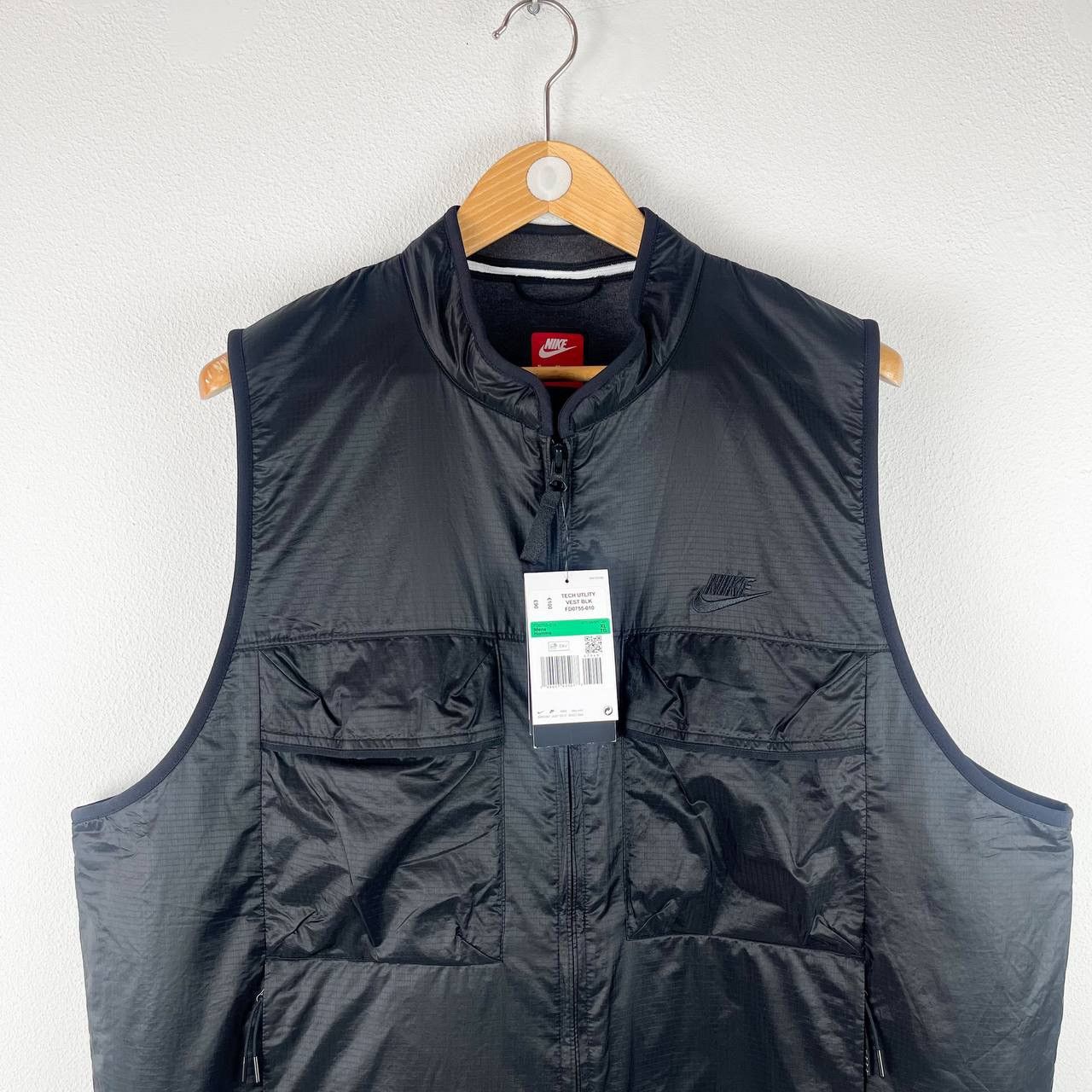 Nike Nike vests New size XL Size 50L - 3 Thumbnail